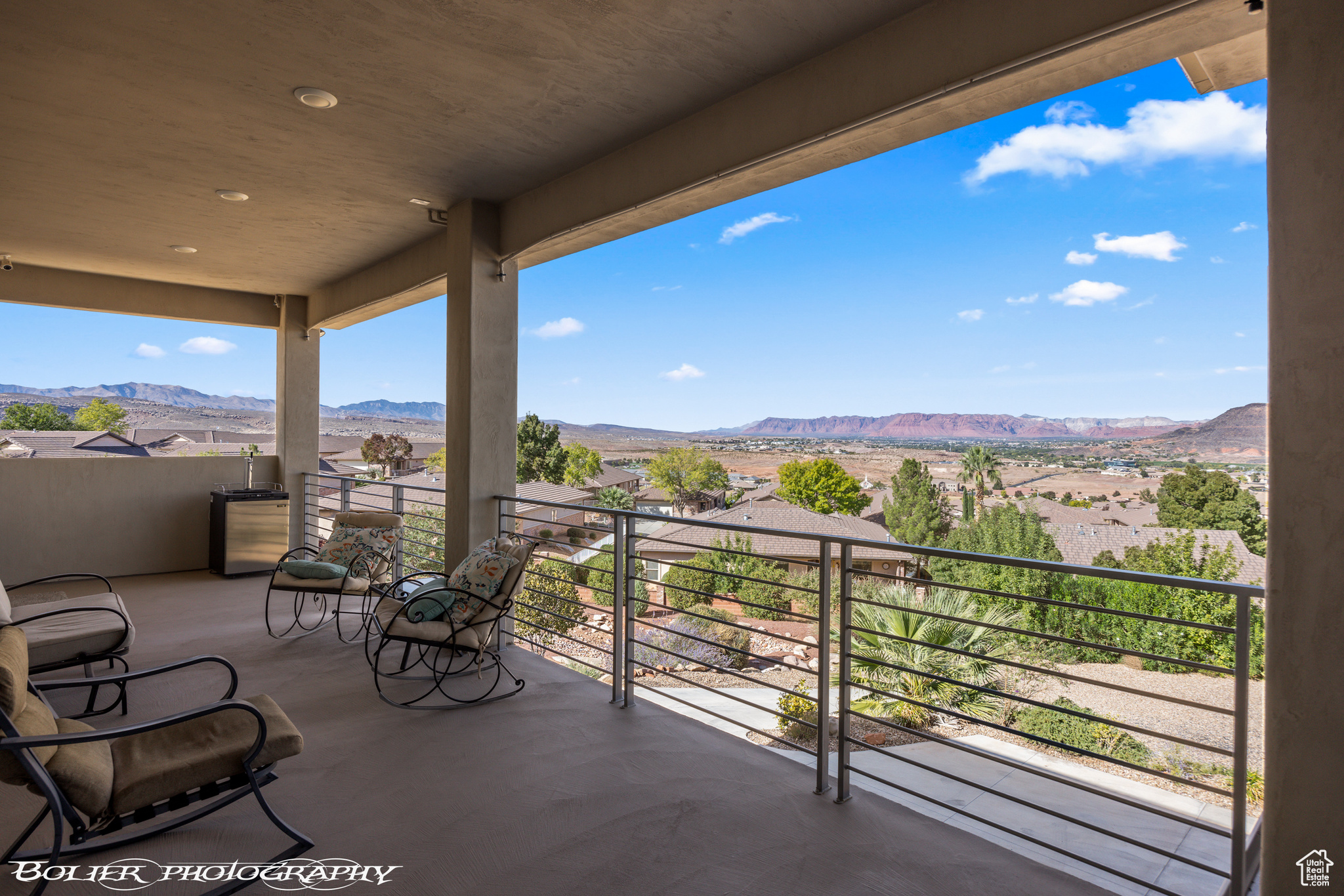 SOUTHGATE VIEWS - Residential