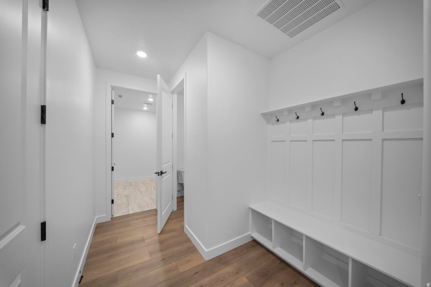 LONG VALLEY - Residential