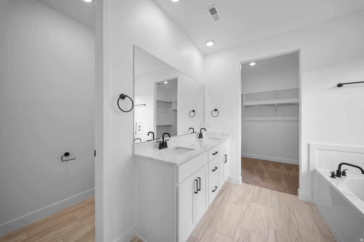 LONG VALLEY - Residential
