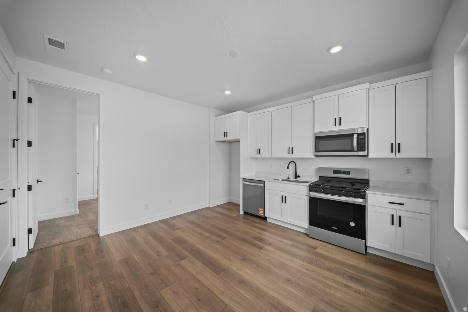LONG VALLEY - Residential