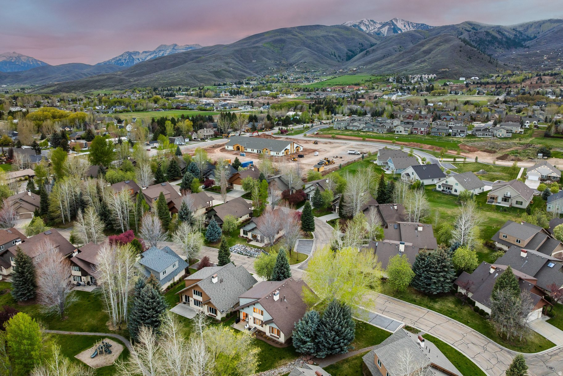 VALAIS P.U.D - Residential