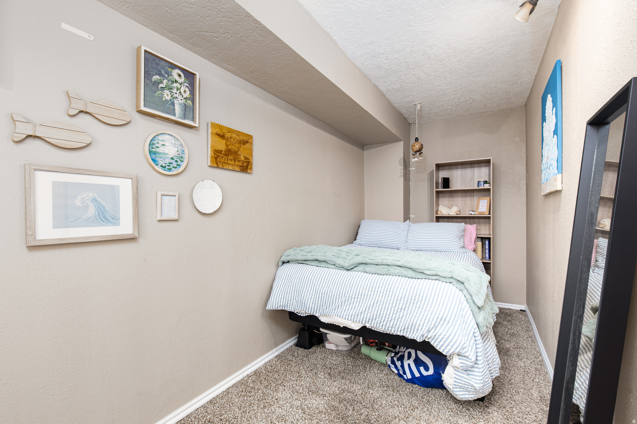 FLEETWOOD SQUARE CONDO B - Residential