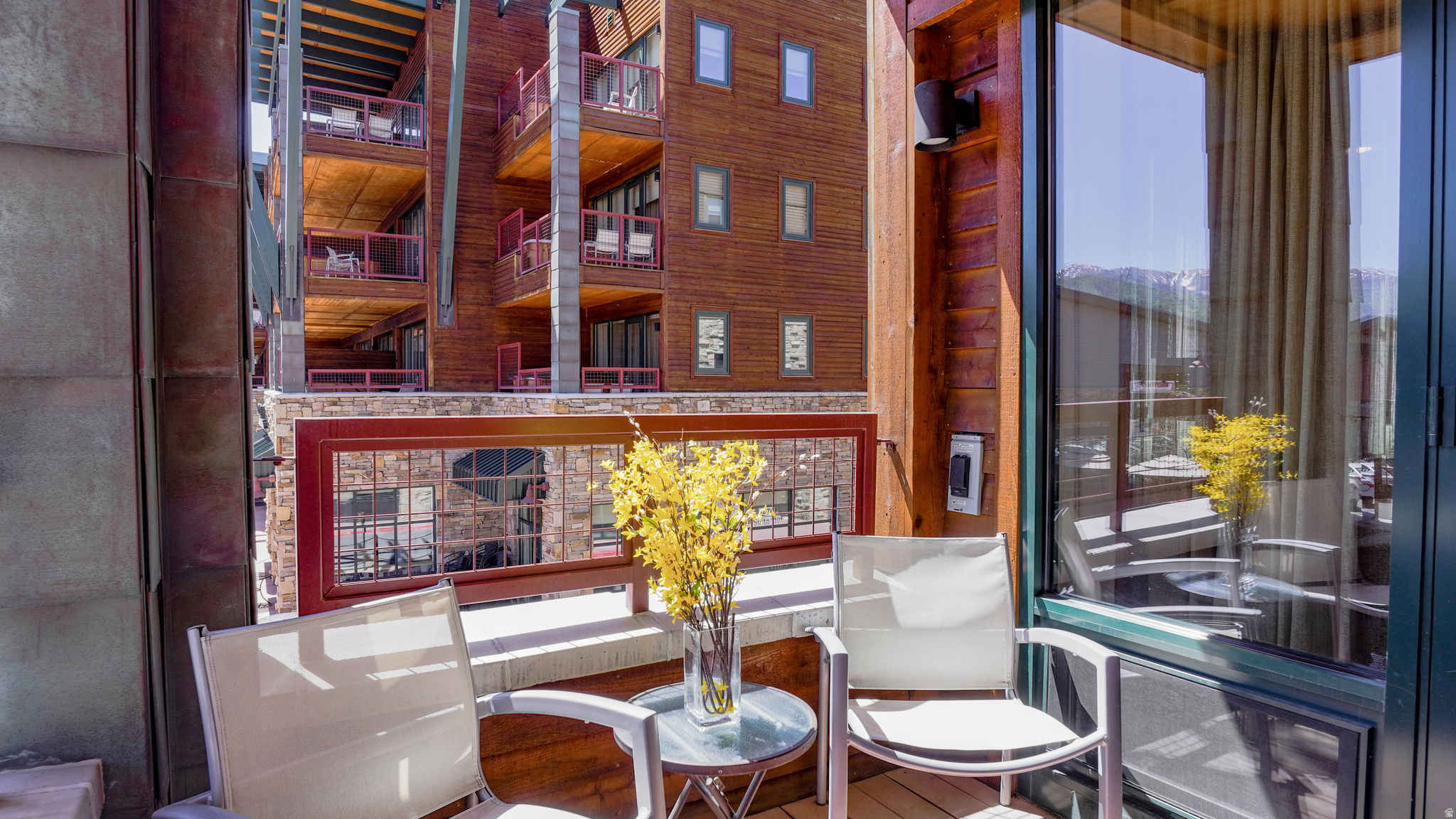 NEWPARK CONDO - Residential