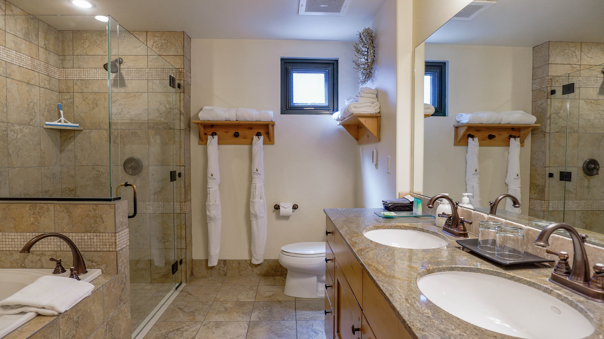NEWPARK CONDO - Residential