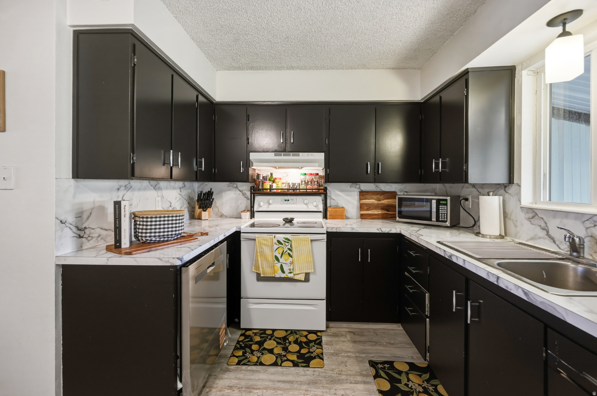 WOODCREST - Residential