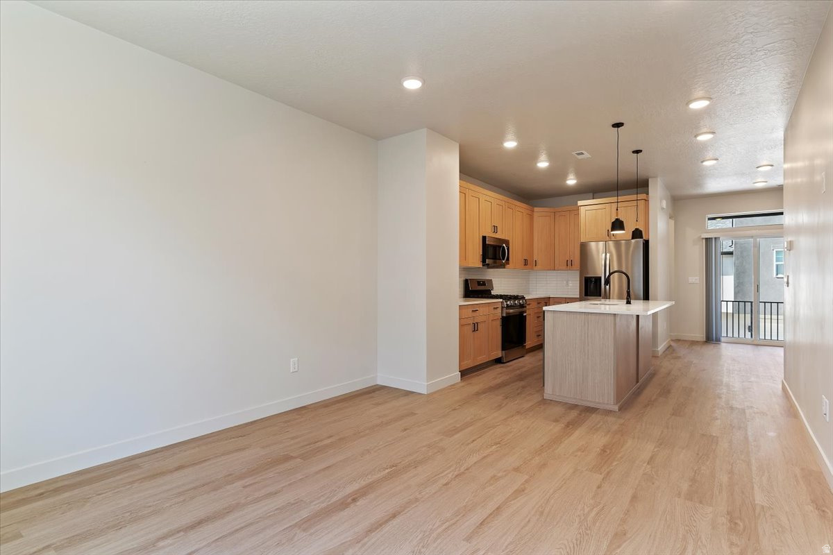 CLIFTON PLACE TOWNHOMES - Residential