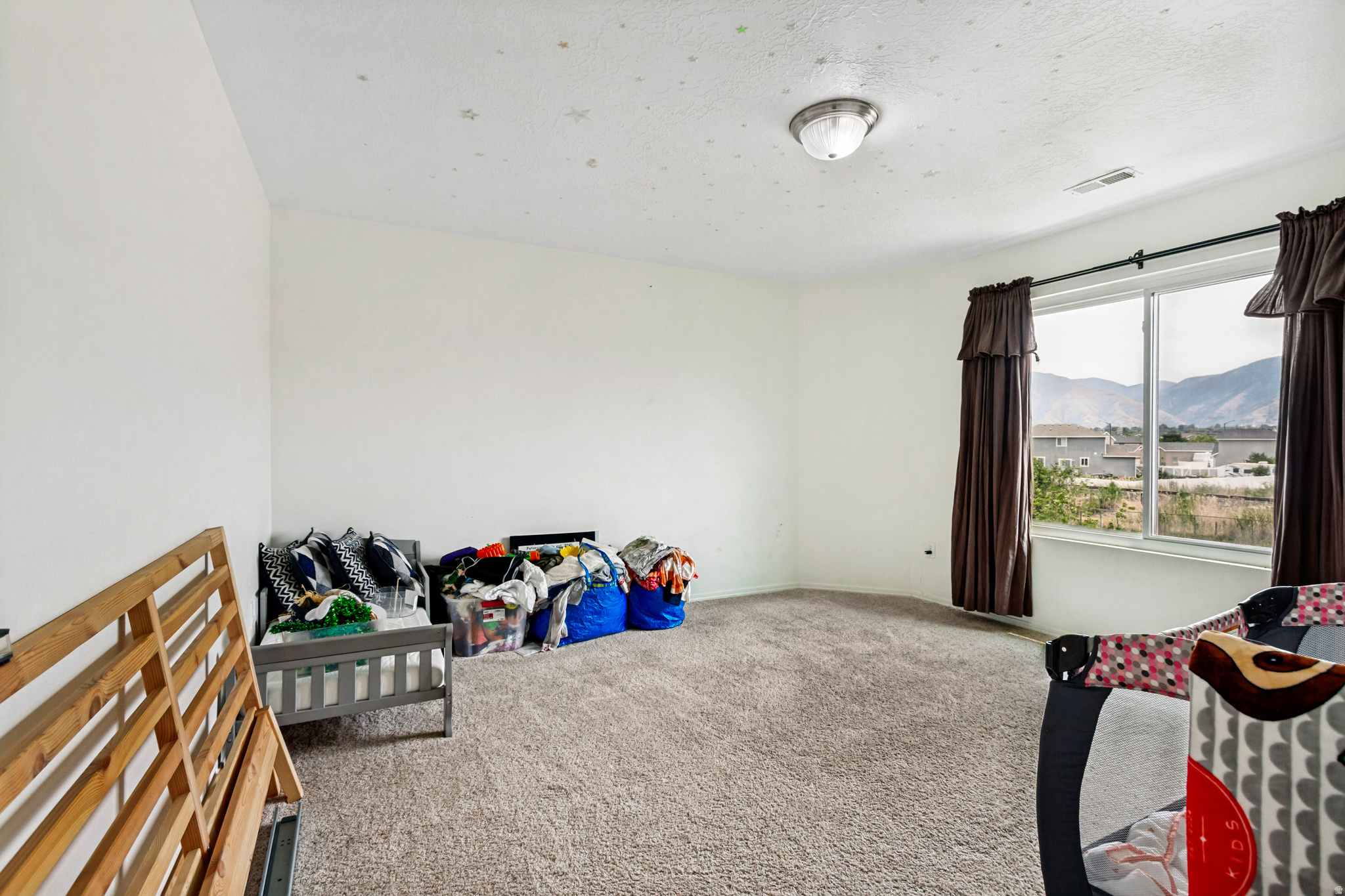 JESSIES BROOK - Residential