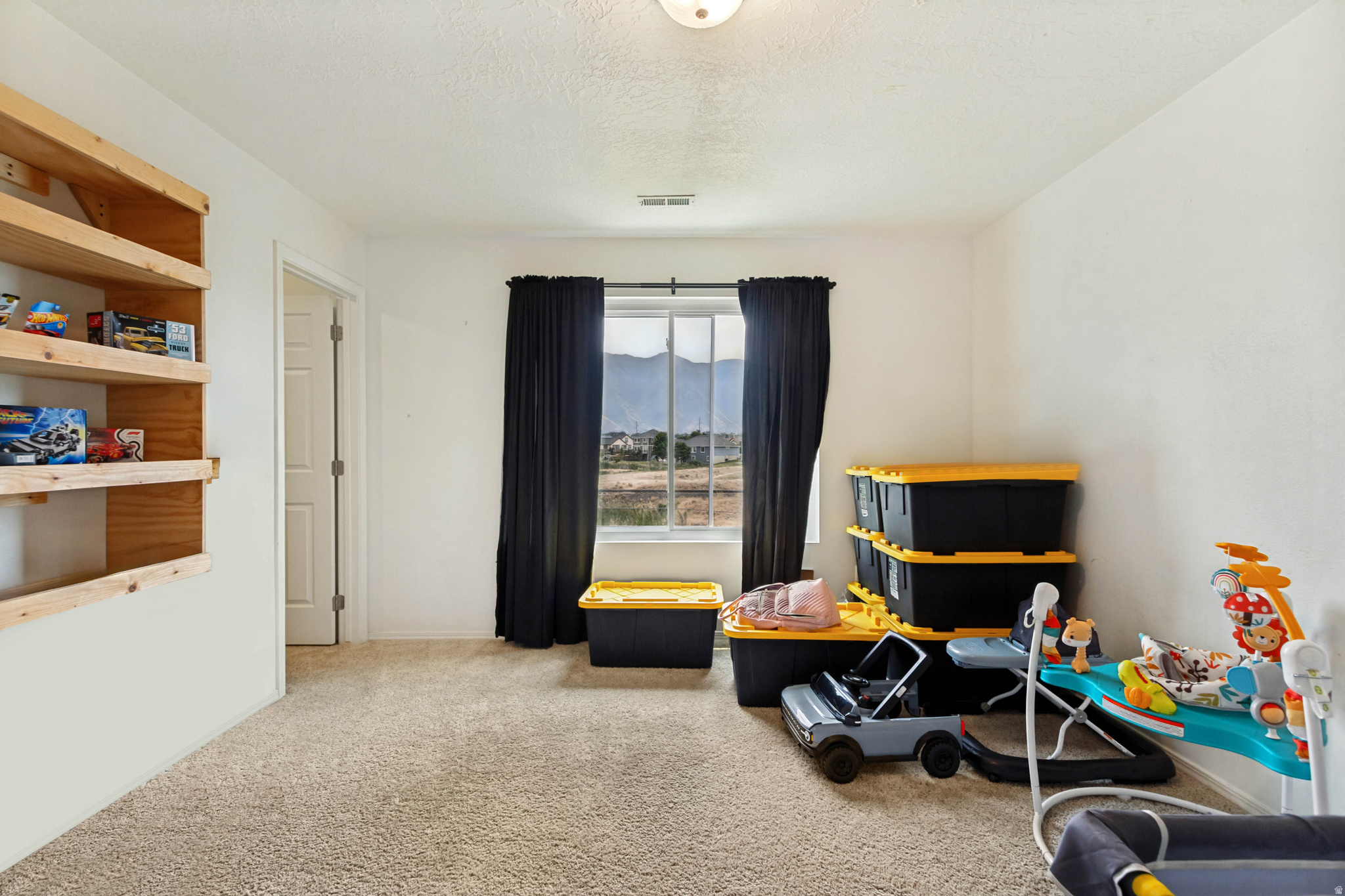JESSIES BROOK - Residential
