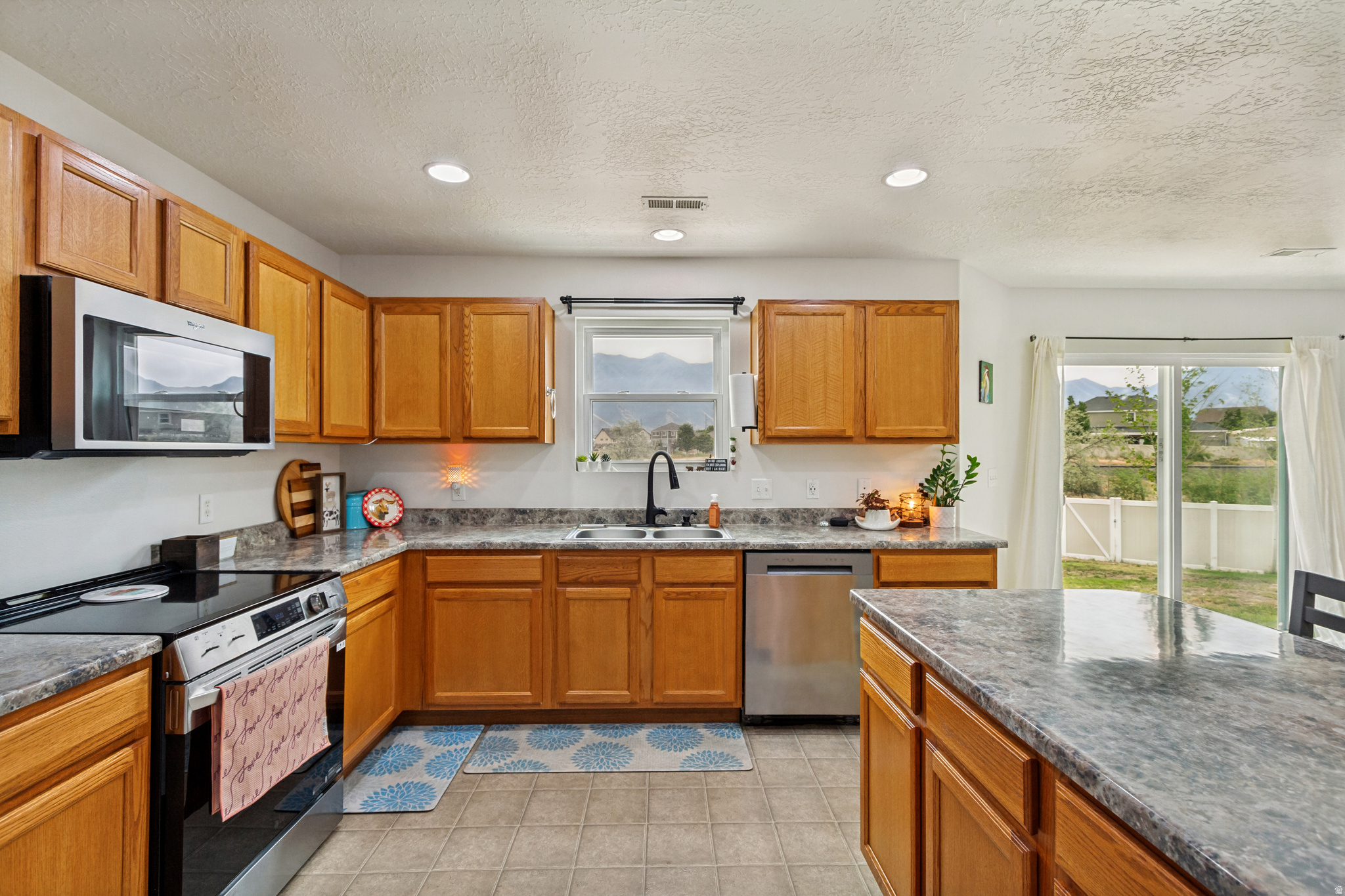 JESSIES BROOK - Residential