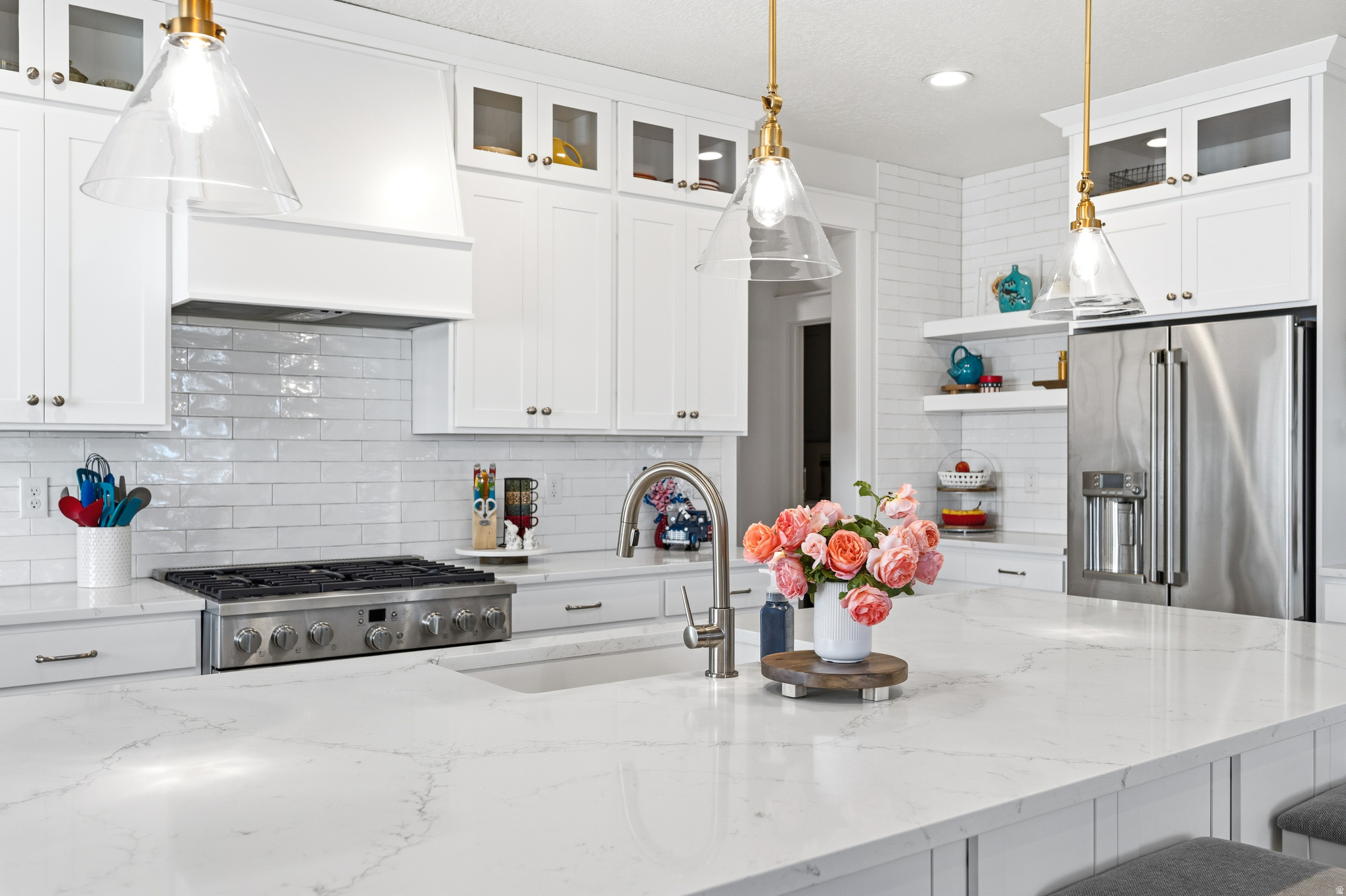 BEACON POINTE - Residential