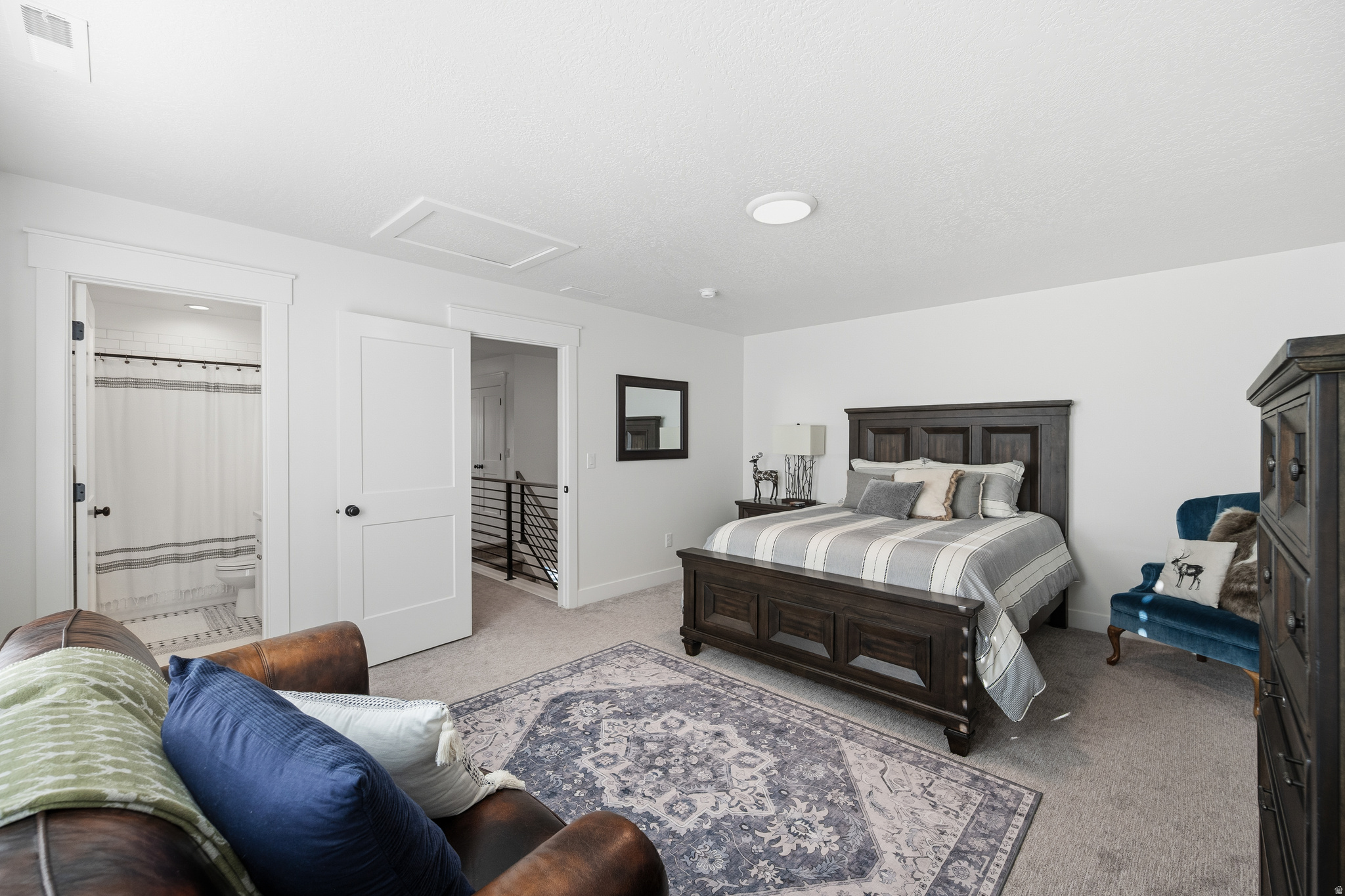 BEACON POINTE - Residential