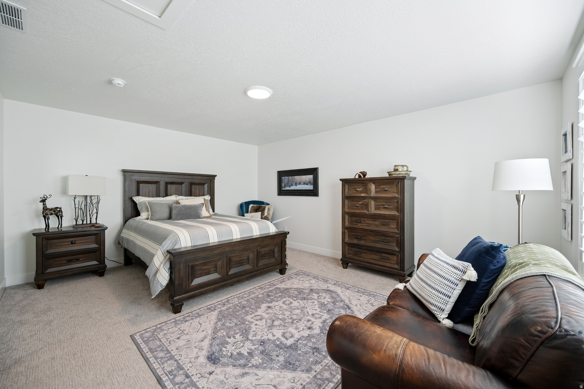 BEACON POINTE - Residential