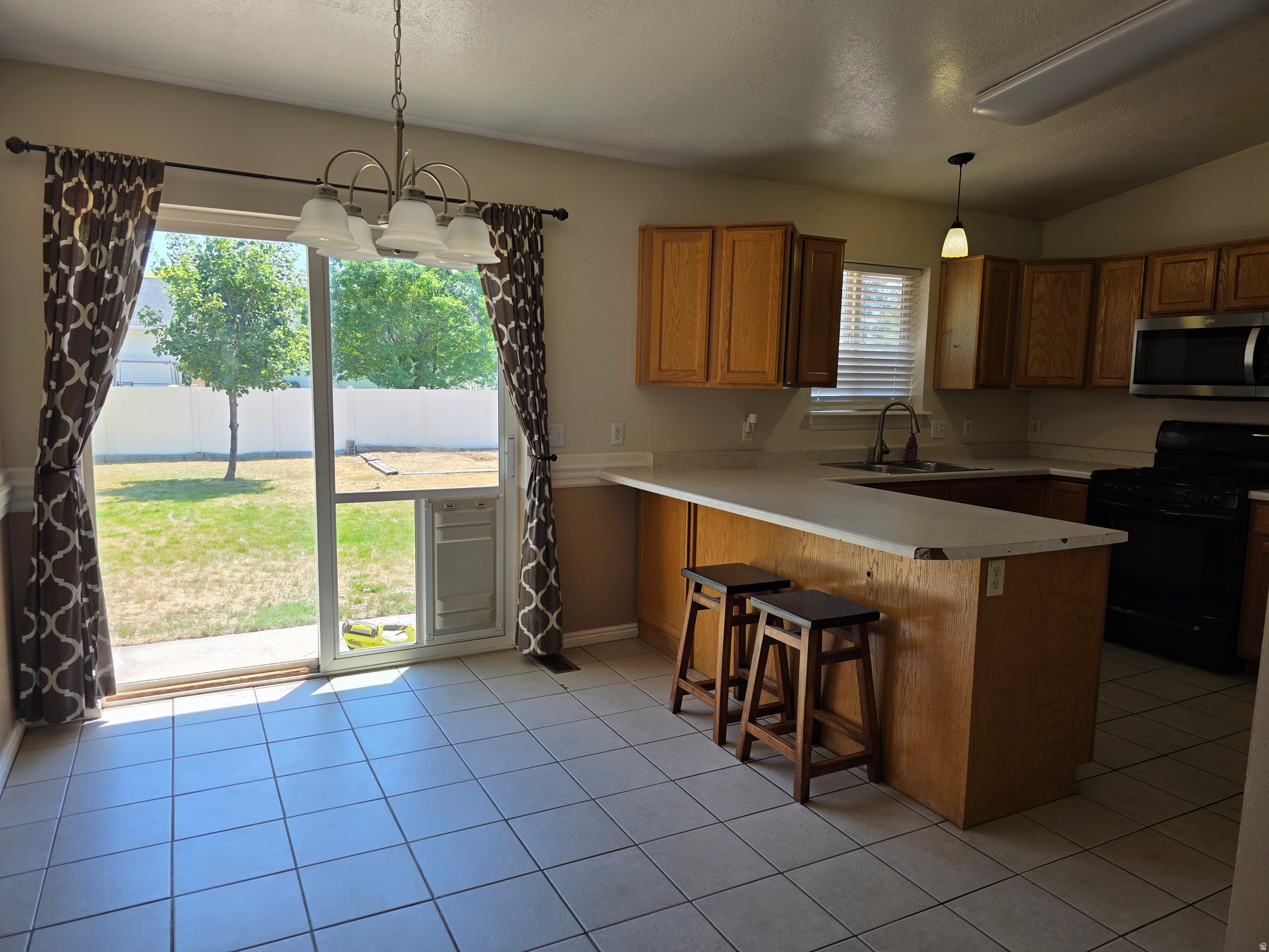CONTINENTAL PARK - Residential