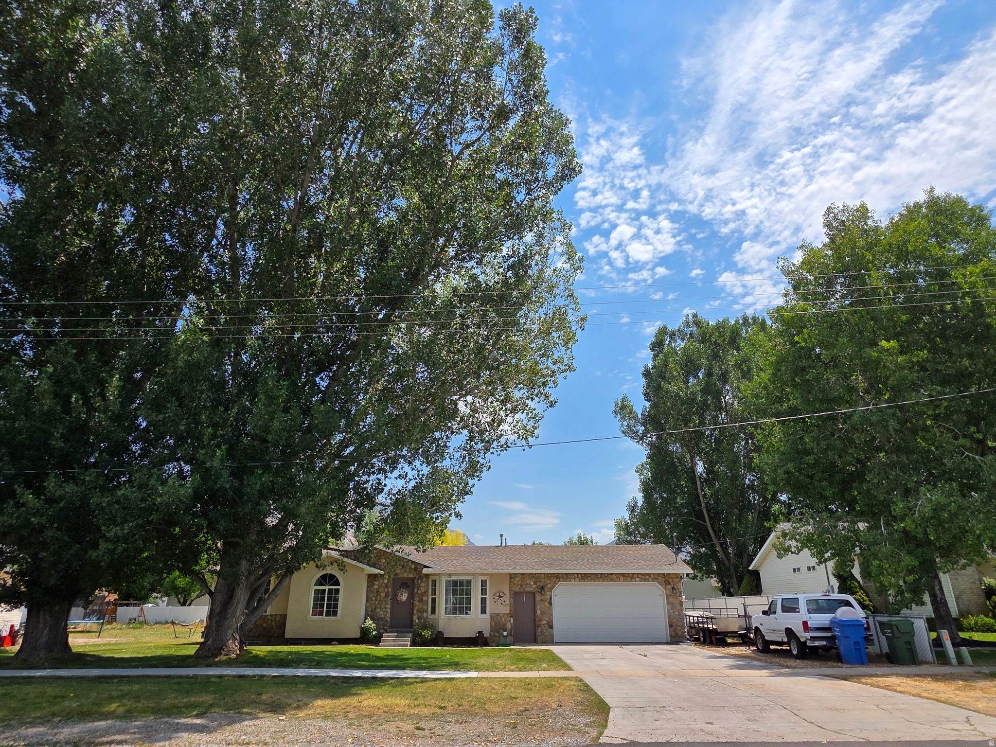 CONTINENTAL PARK - Residential
