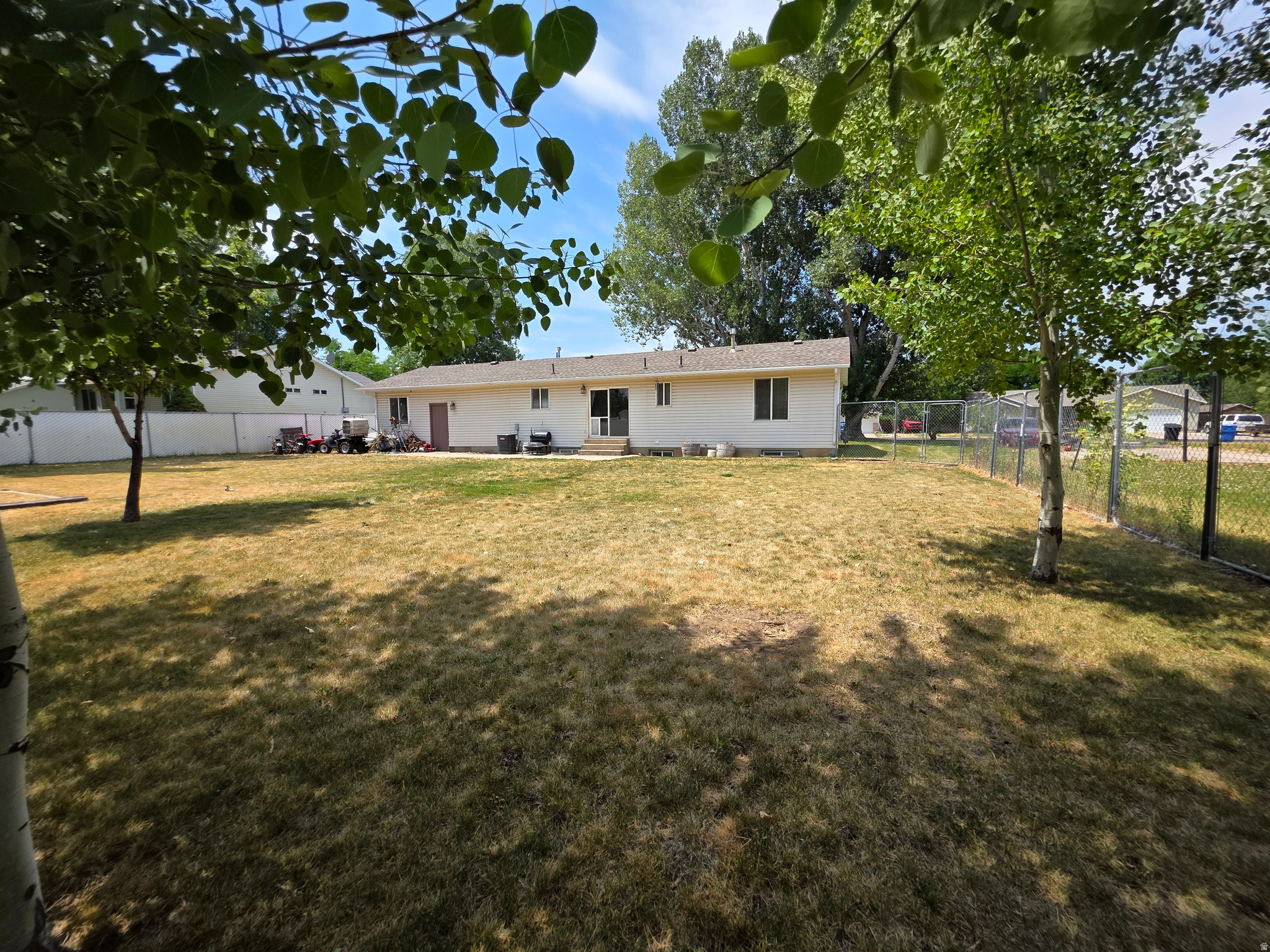 CONTINENTAL PARK - Residential