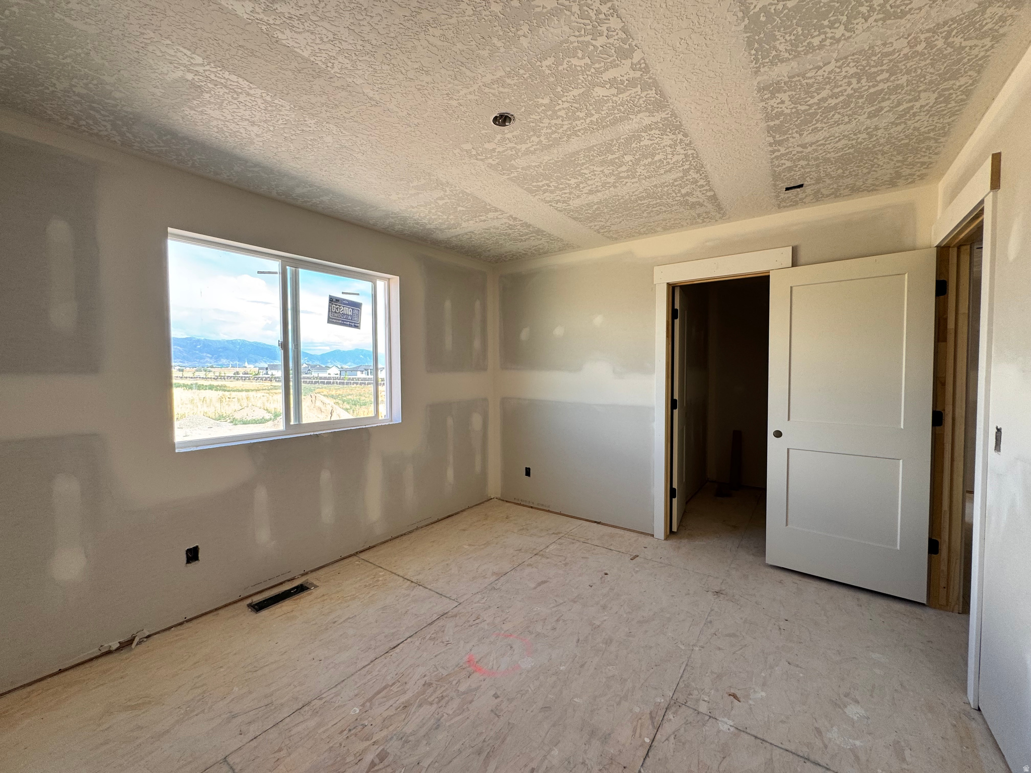 CRAYTHORNE HOMESTEAD PHASE 6 - Residential