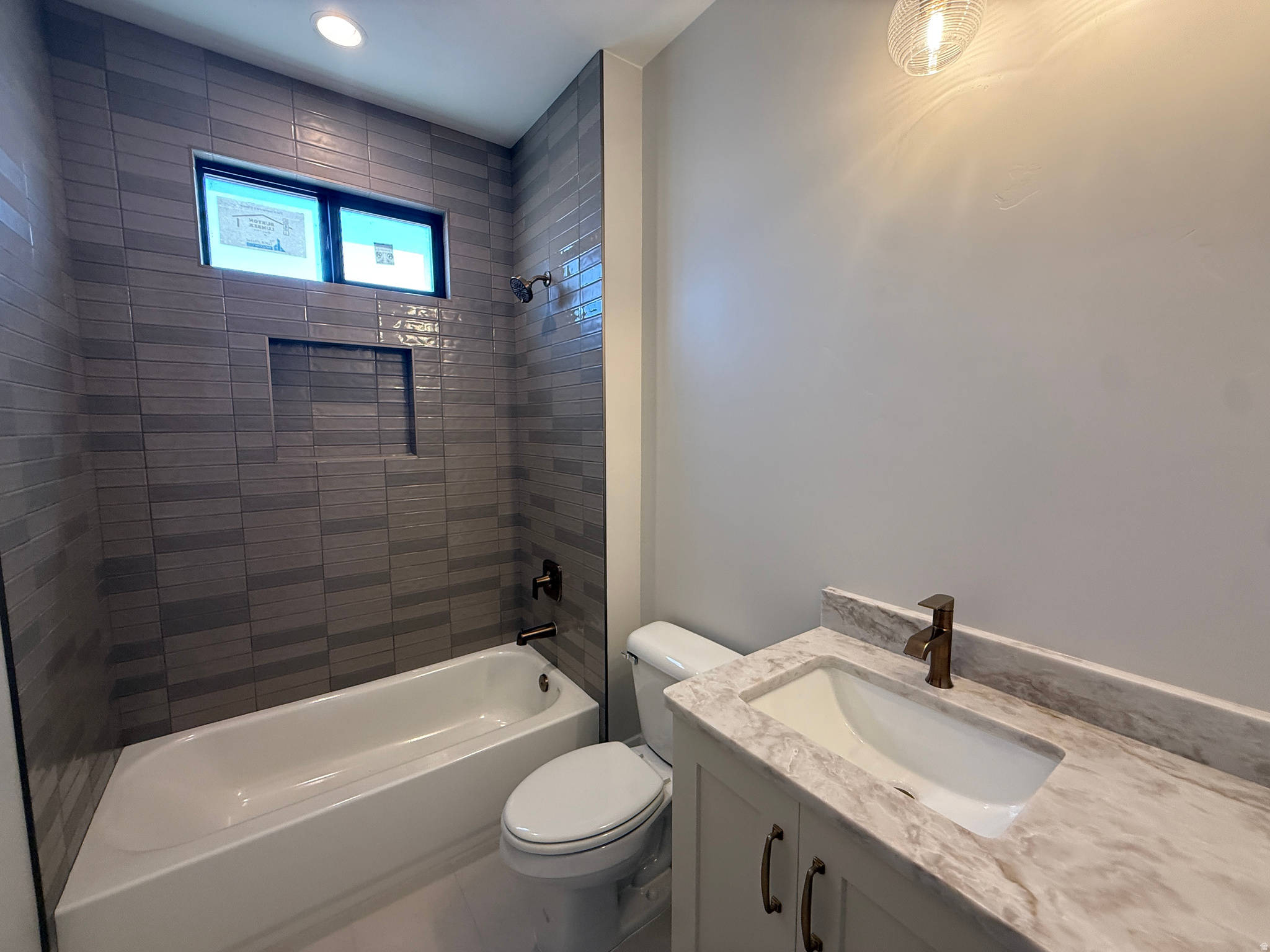 ESTATES AT BURKE SPRINGS - Residential