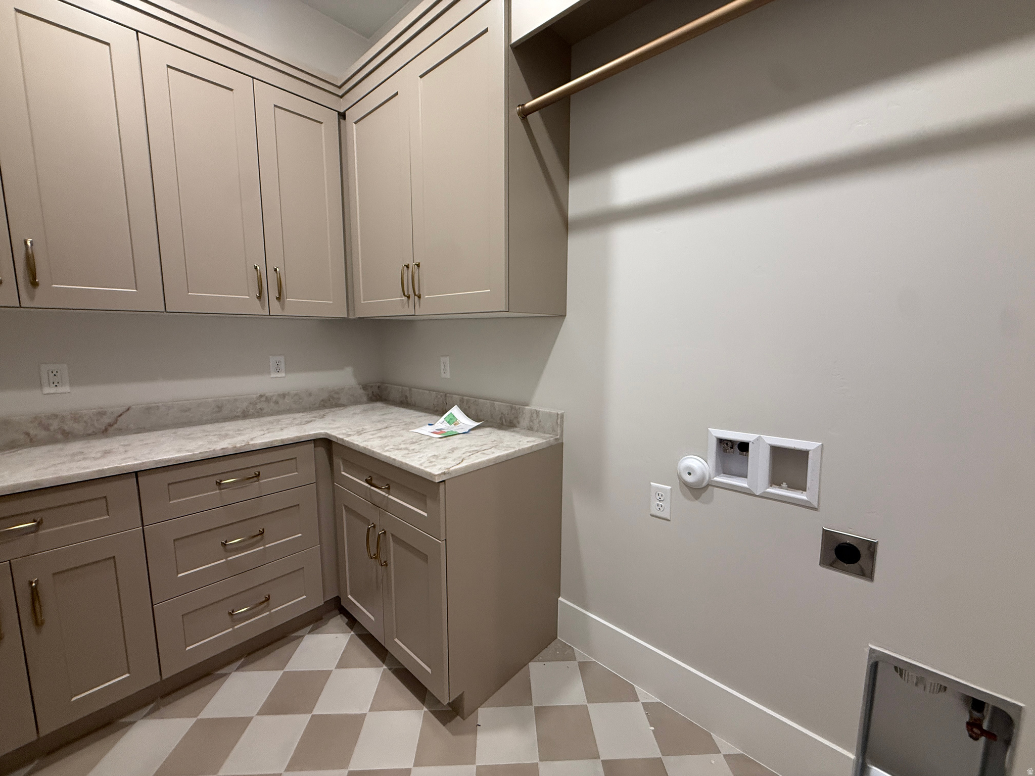 ESTATES AT BURKE SPRINGS - Residential