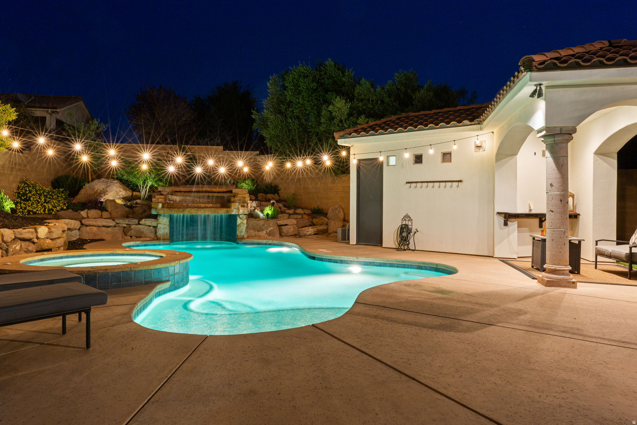 ARROWHEAD ESTATES - Residential