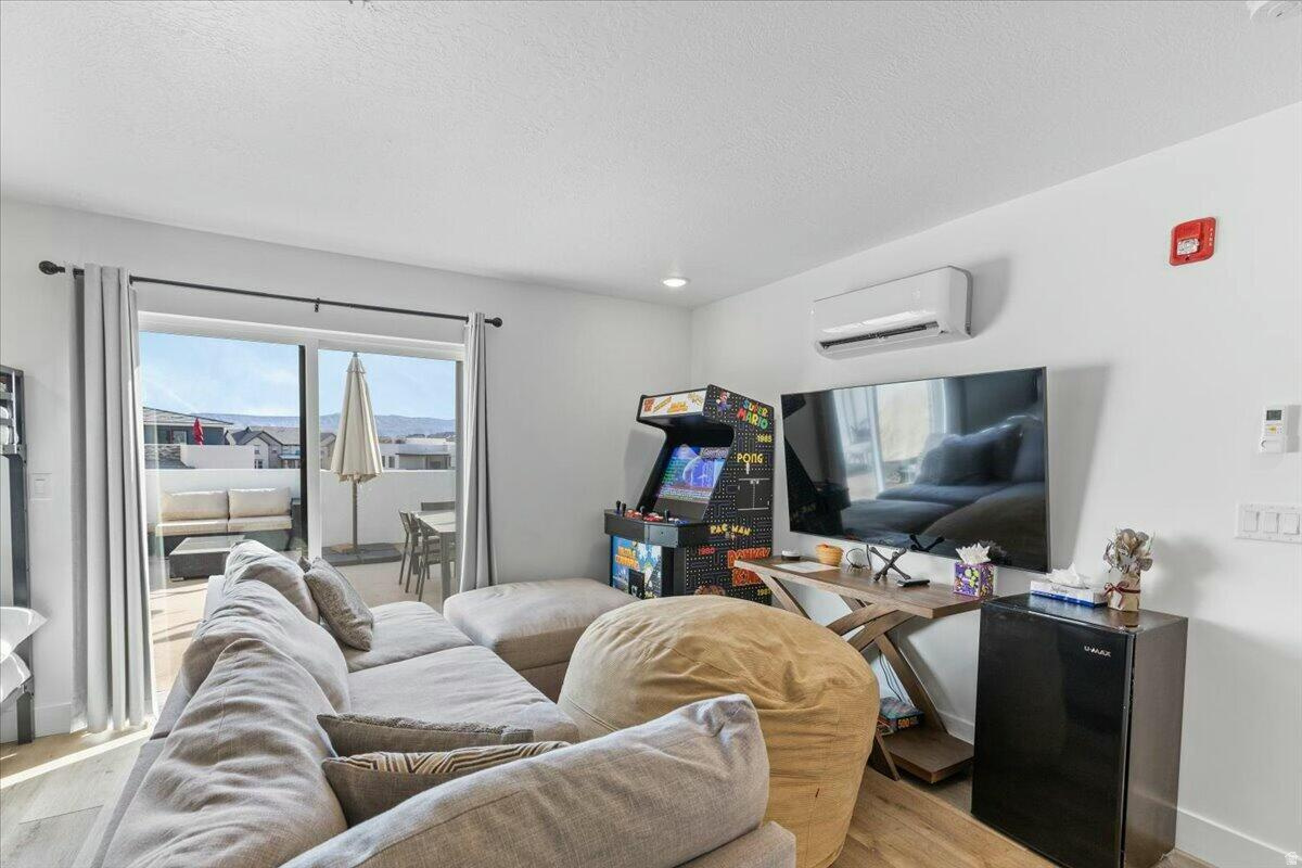 DESERT COLOR SKYLINE CONDOMINIUM PLAT 2 - Residential