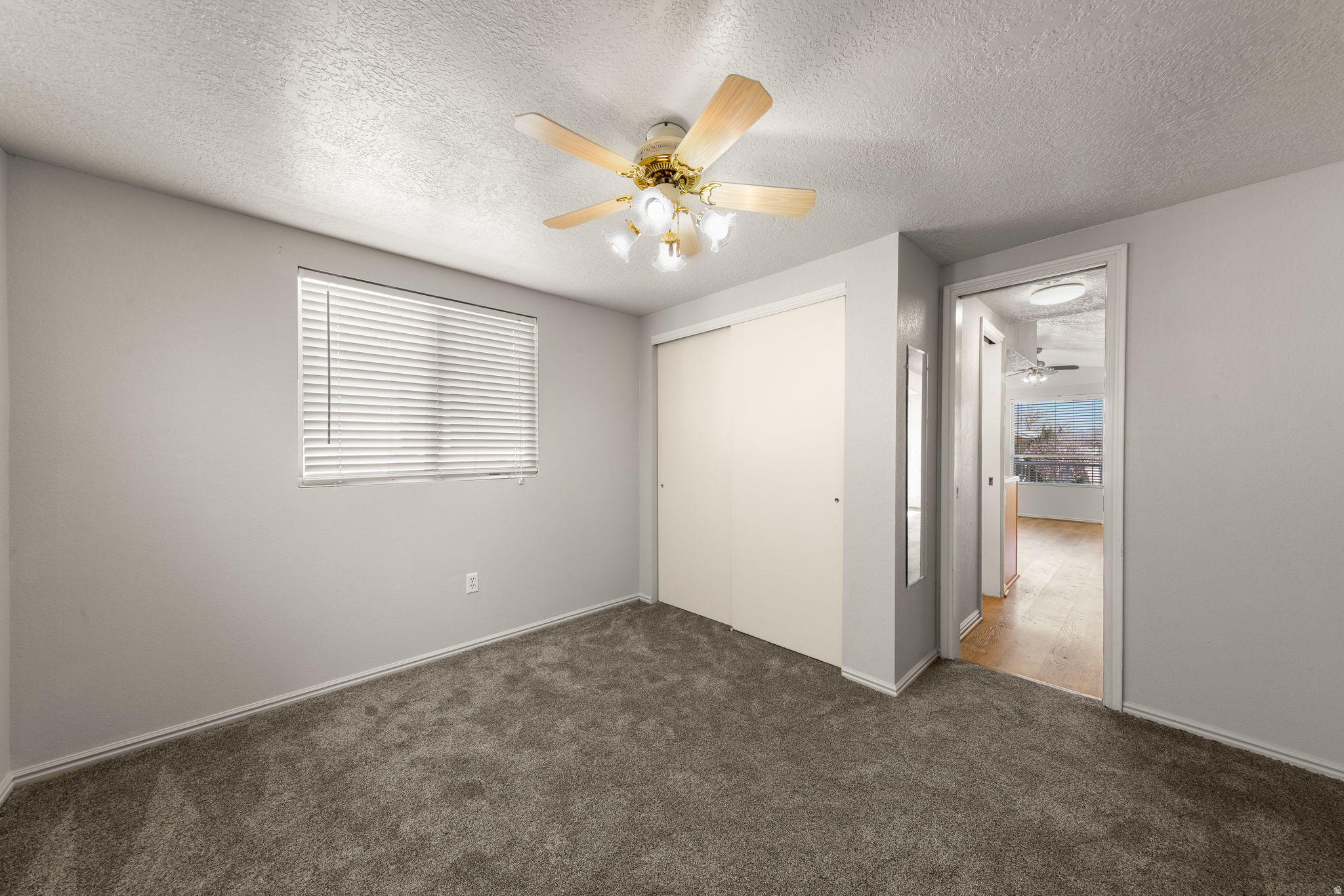 CANYON BREEZE RV - Residential
