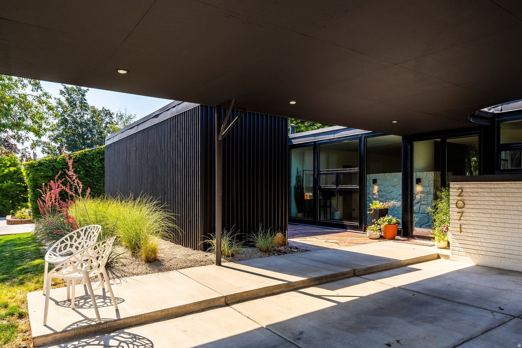 EL RAY PARK - Residential