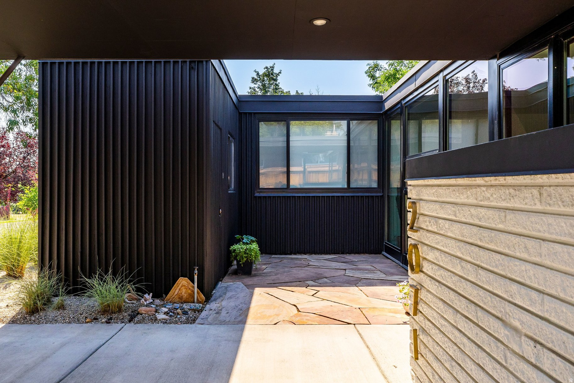 EL RAY PARK - Residential