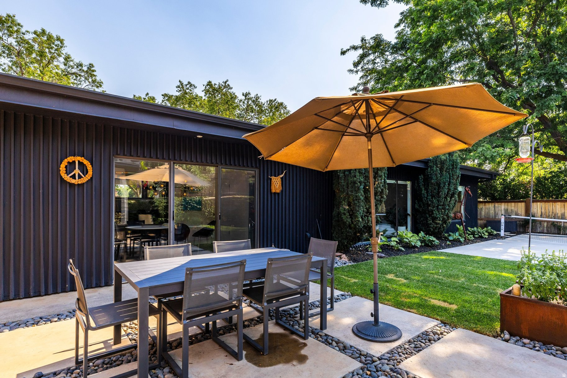 EL RAY PARK - Residential
