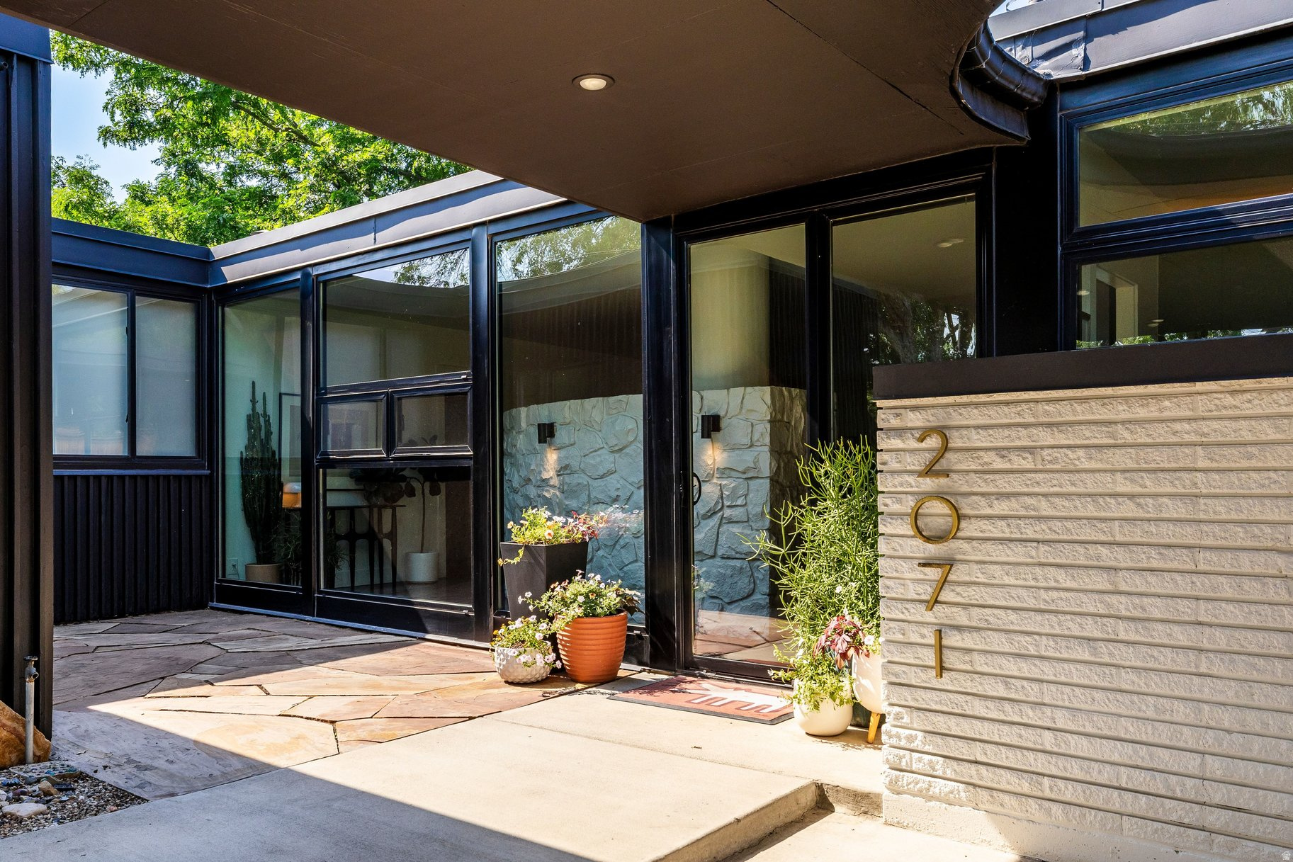 EL RAY PARK - Residential