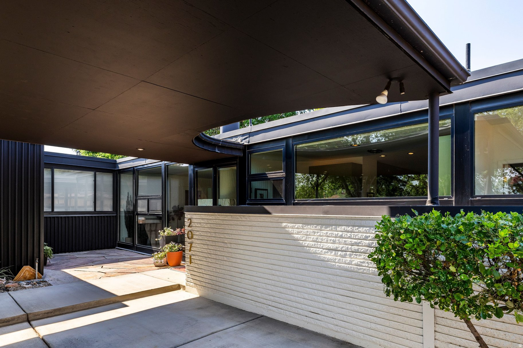 EL RAY PARK - Residential