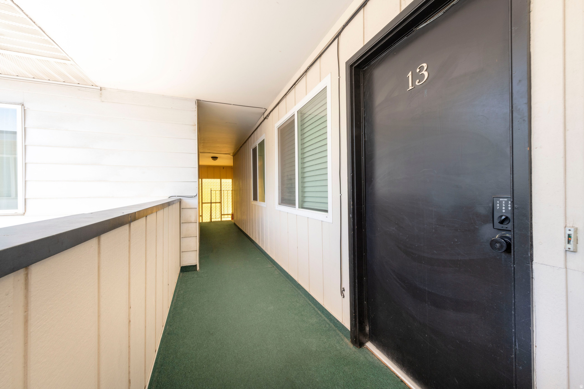 MID AVES CONDO - Residential