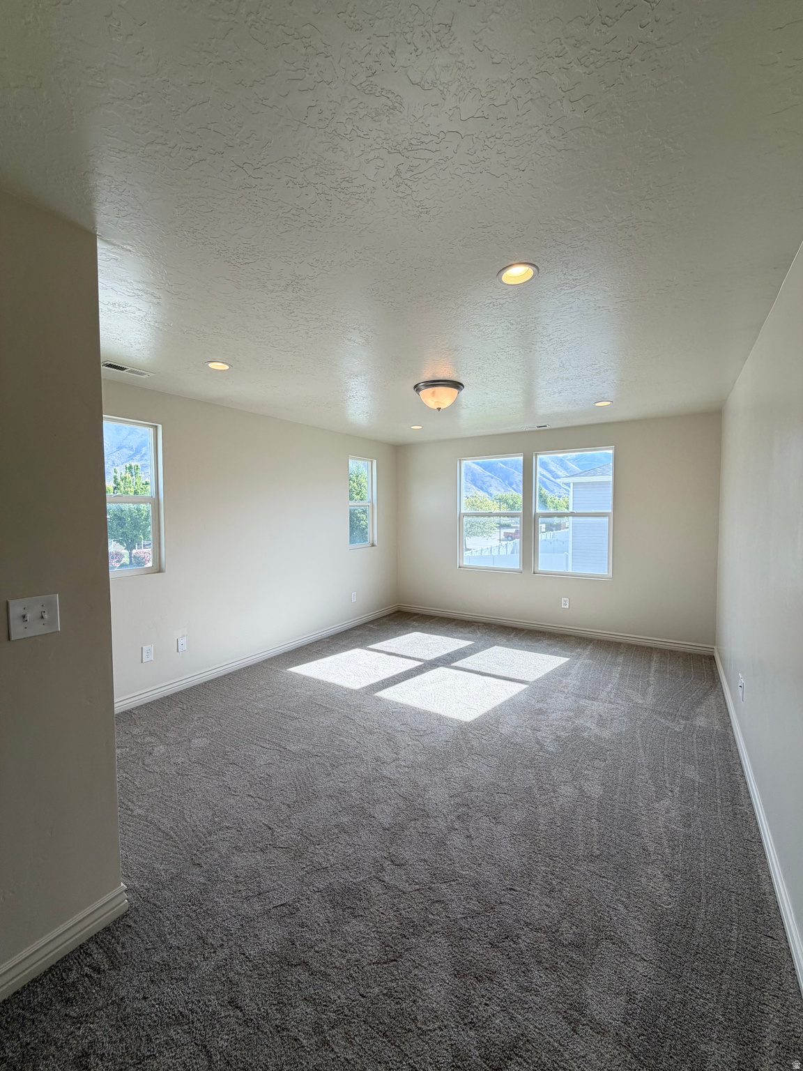 PHEASANT VALLEY - Residential