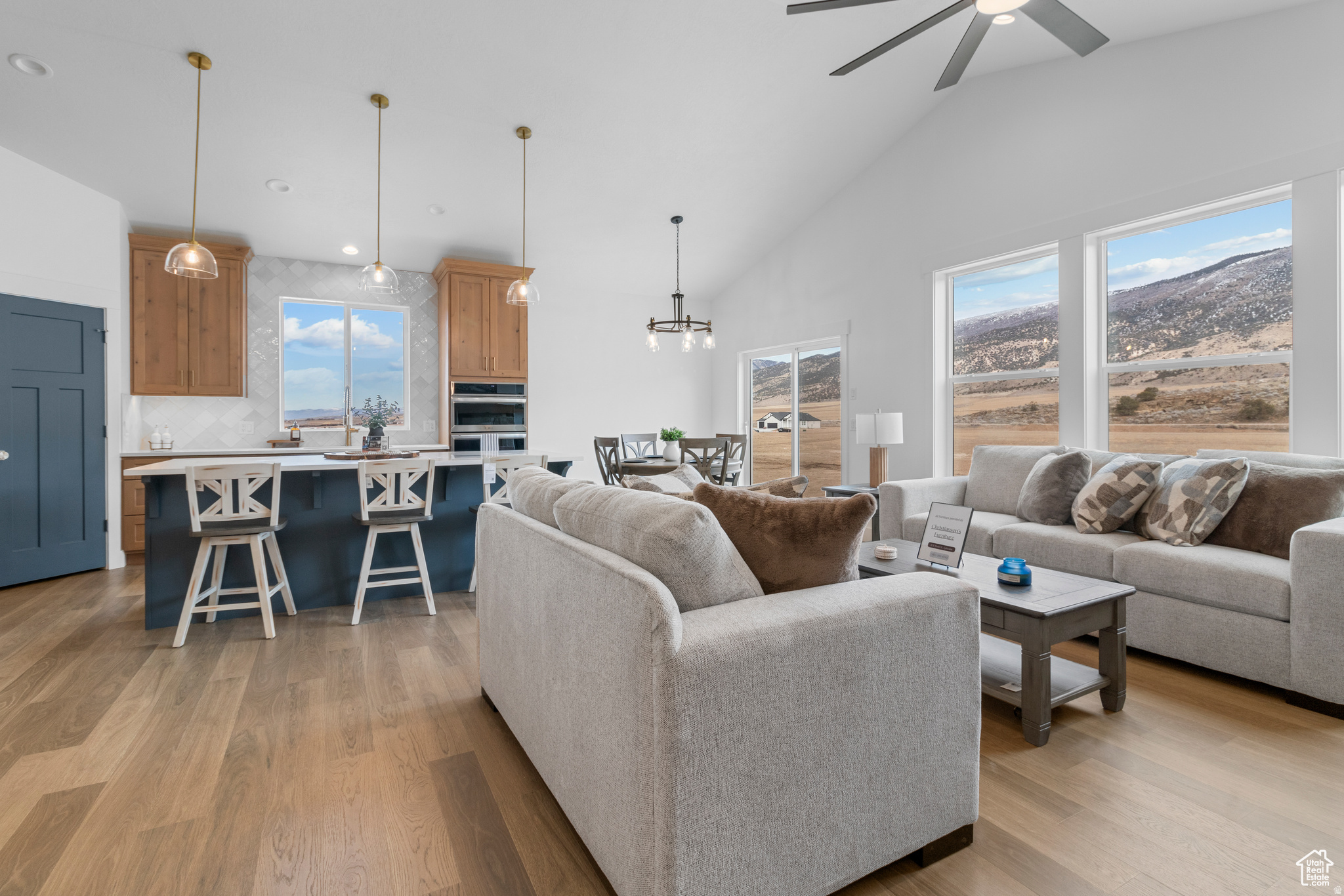 MANTI TEMPLE VIEW ESTATES - Residential