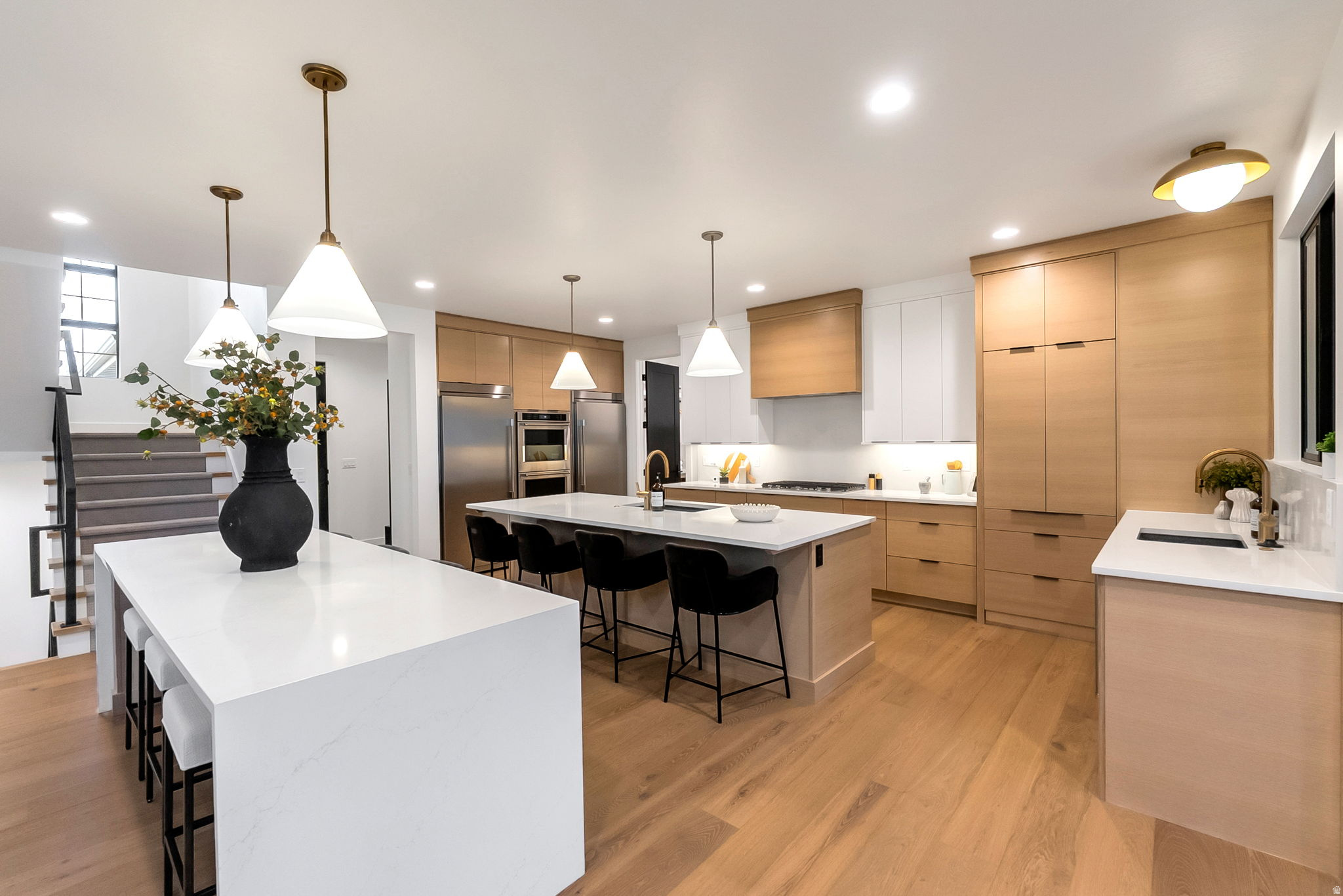 GRANDEUR ESTATES - Residential