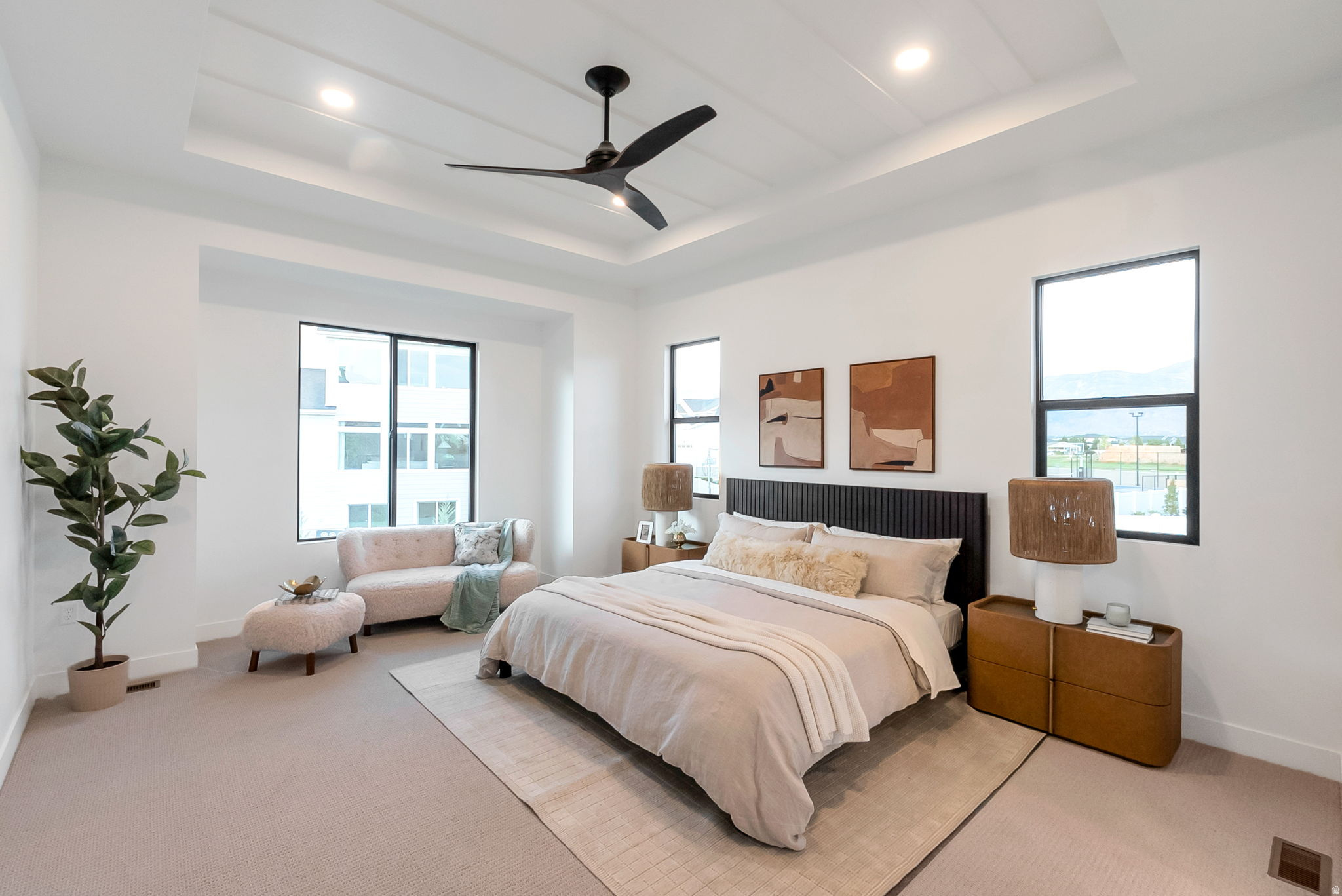 GRANDEUR ESTATES - Residential