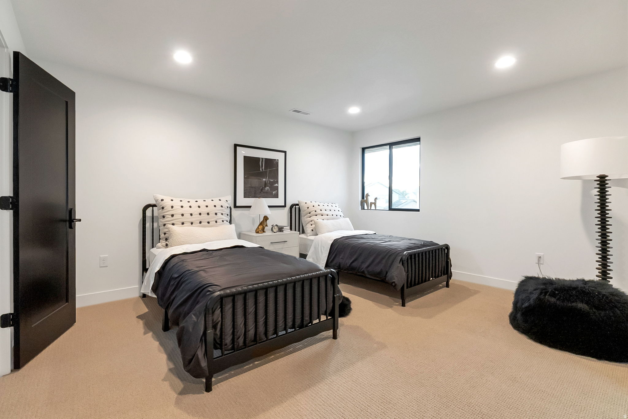 GRANDEUR ESTATES - Residential