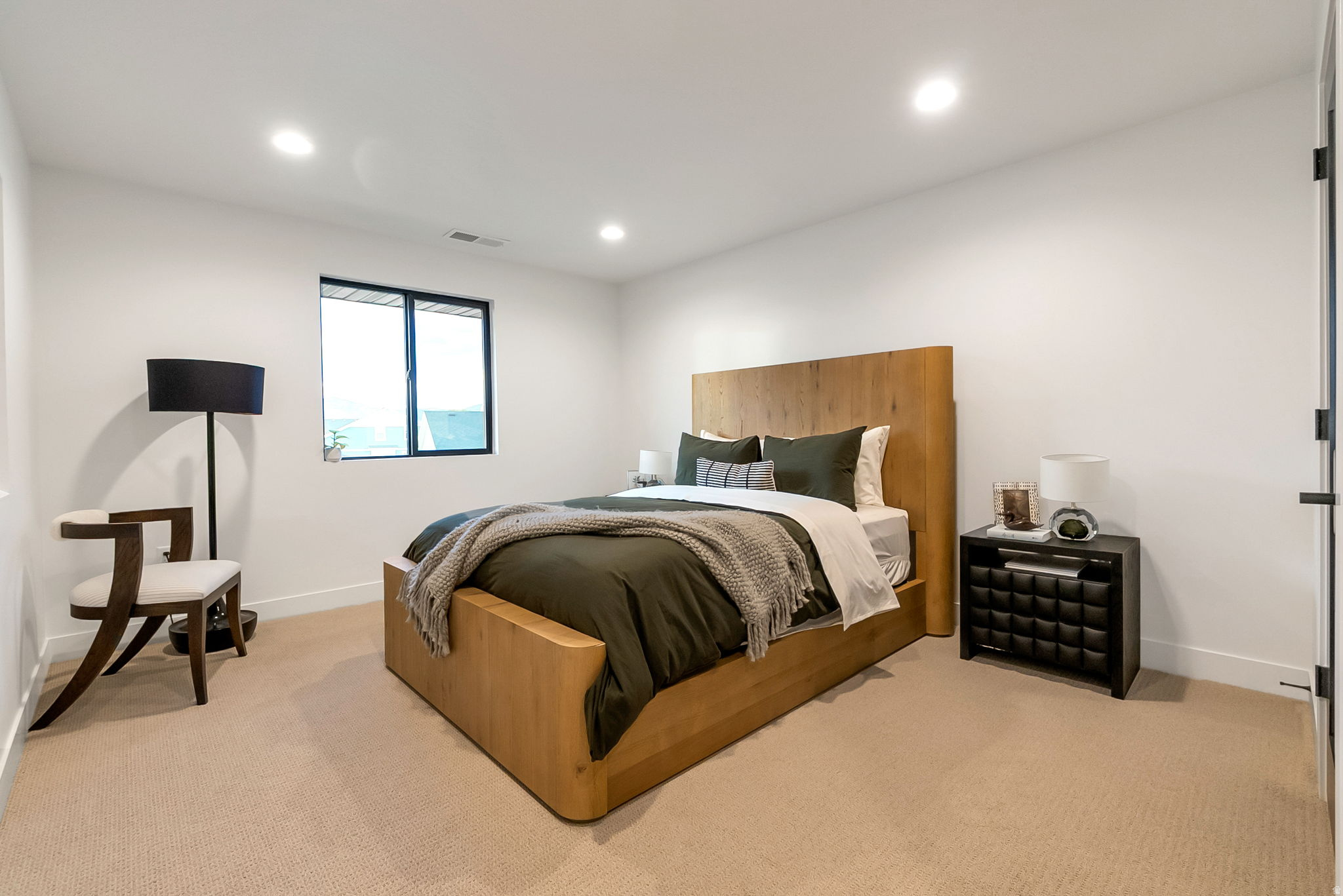 GRANDEUR ESTATES - Residential