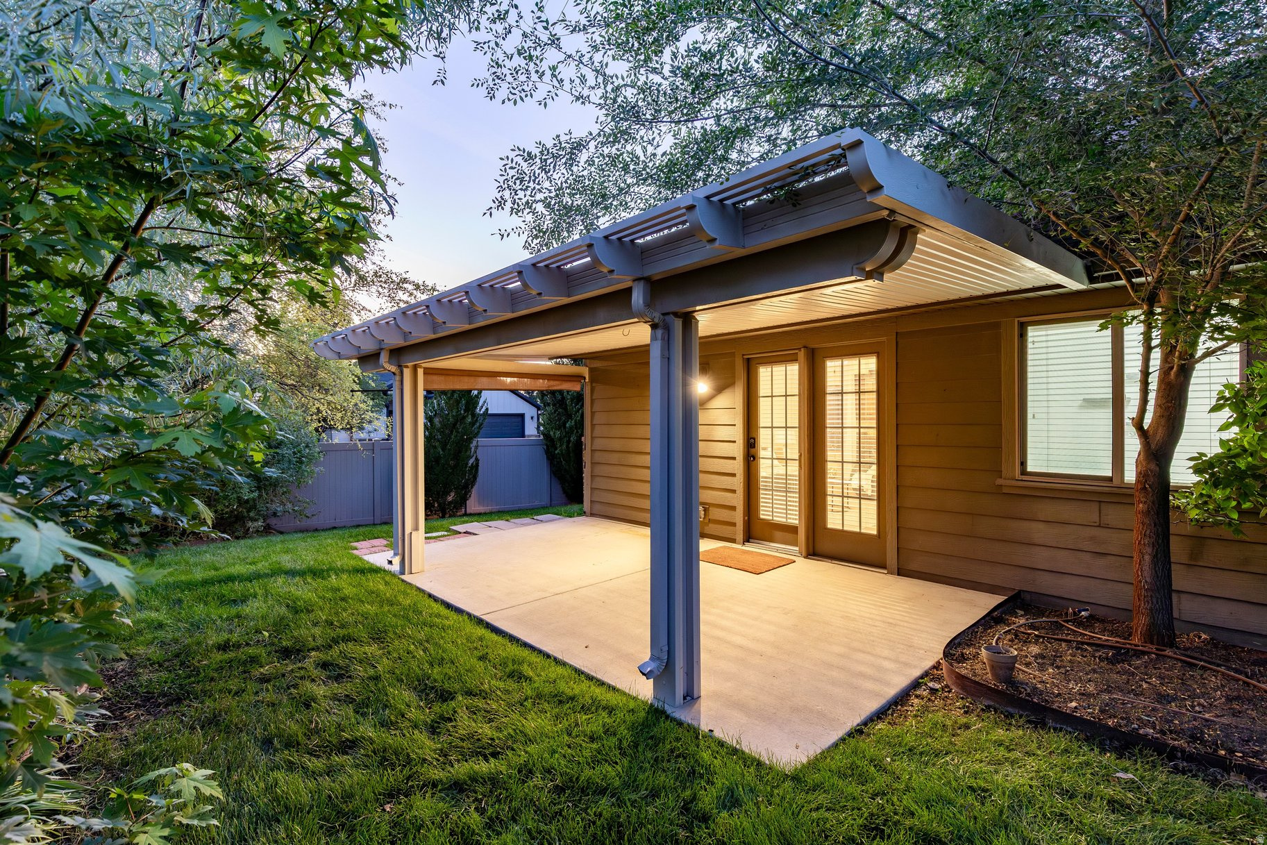 VILLAS AT RIVER OAKS - Residential