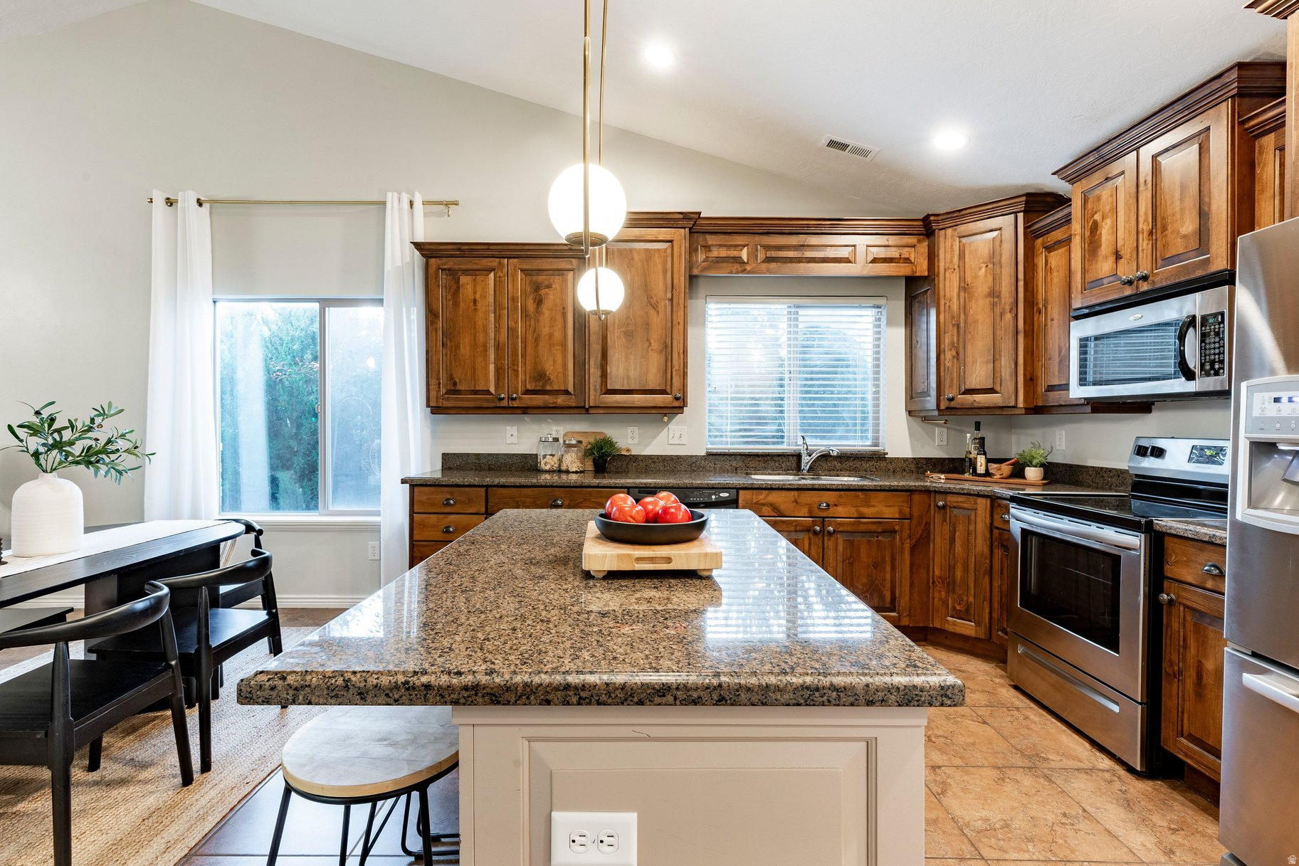 VILLAS AT RIVER OAKS - Residential