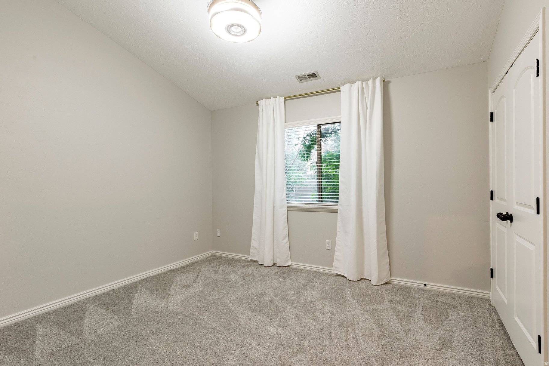 VILLAS AT RIVER OAKS - Residential