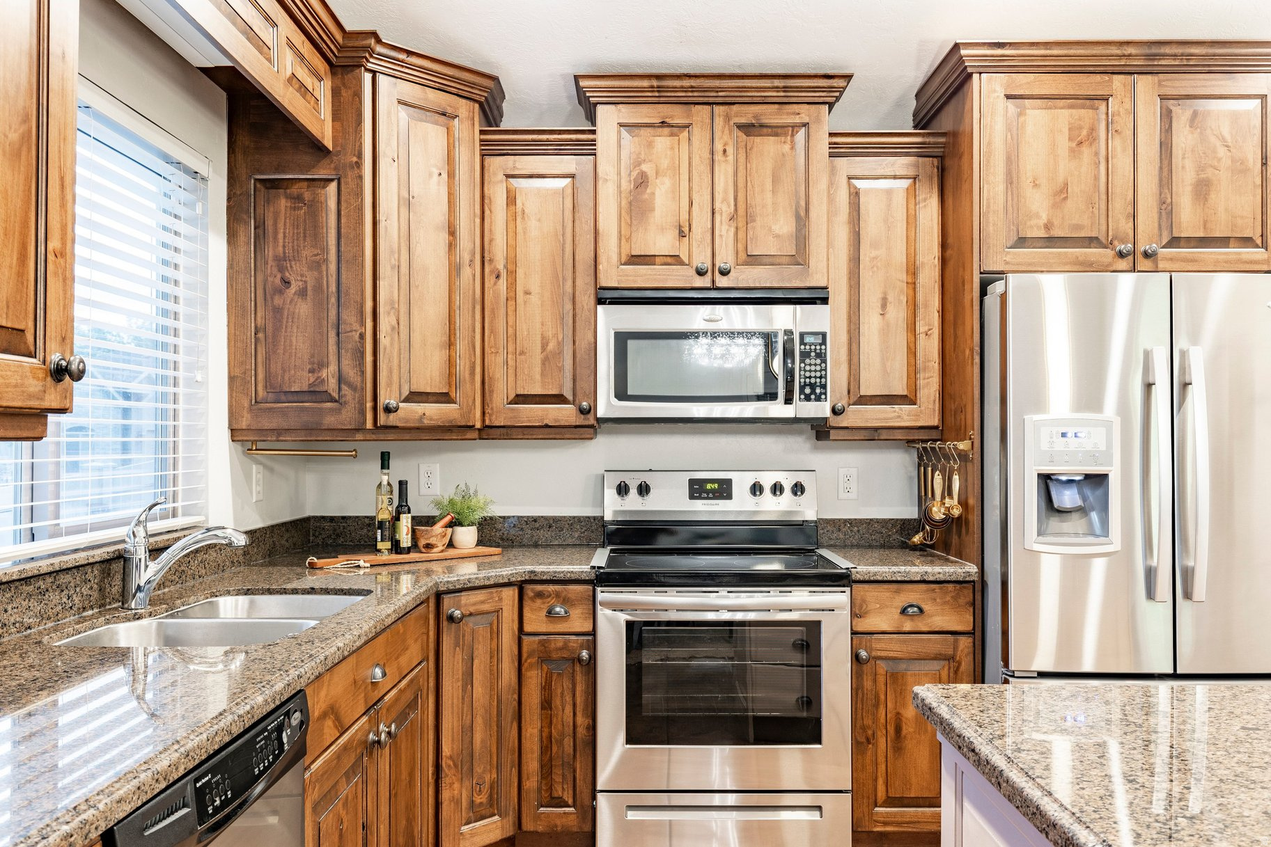 VILLAS AT RIVER OAKS - Residential