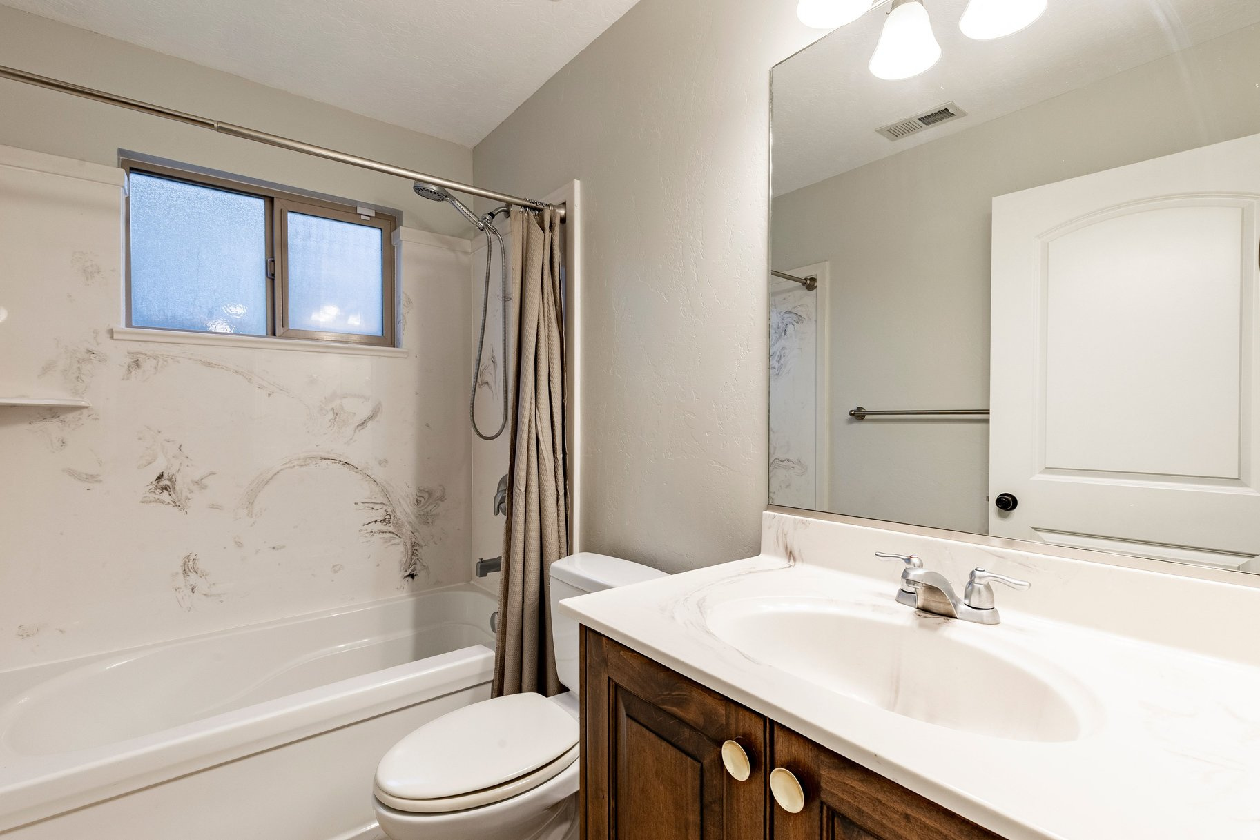 VILLAS AT RIVER OAKS - Residential