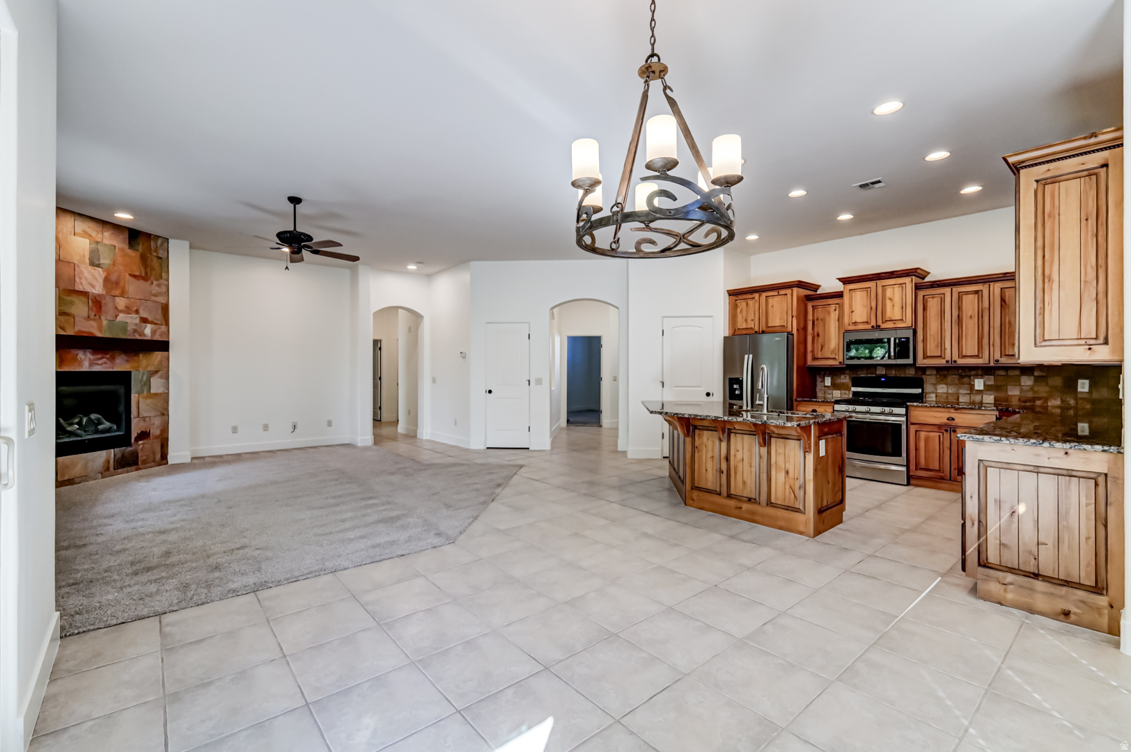 LINKS AT GREEN SPRINGS - Residential