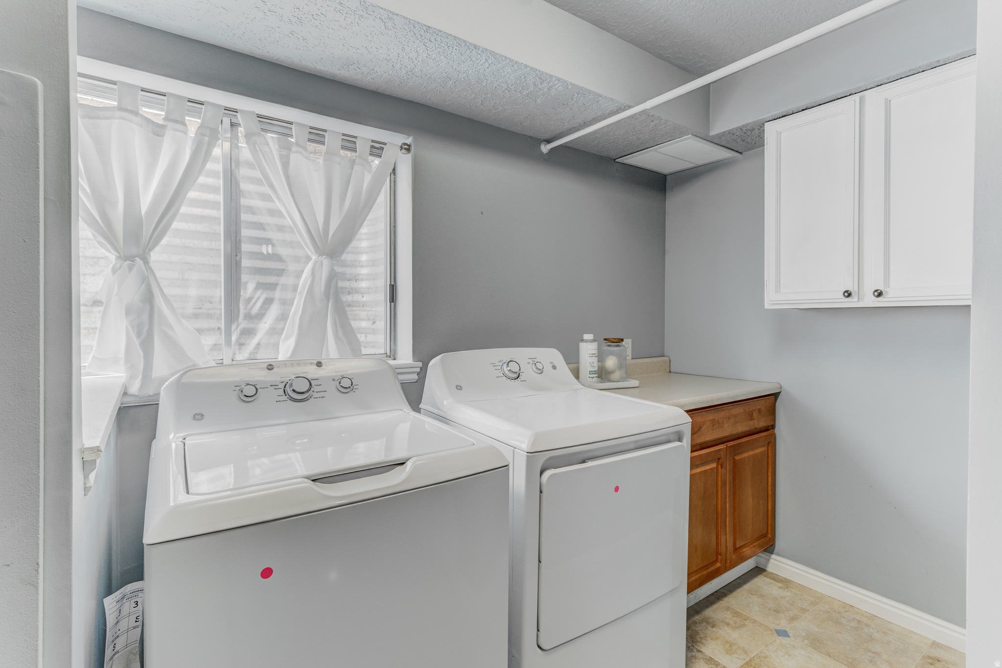 HOLLADAY VIL - Residential