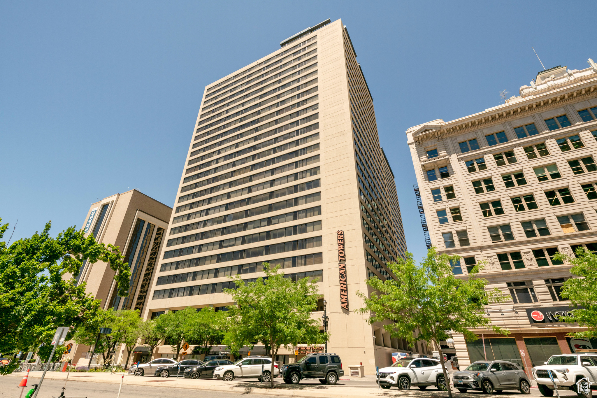 AMERICAN TOWERS - Residential