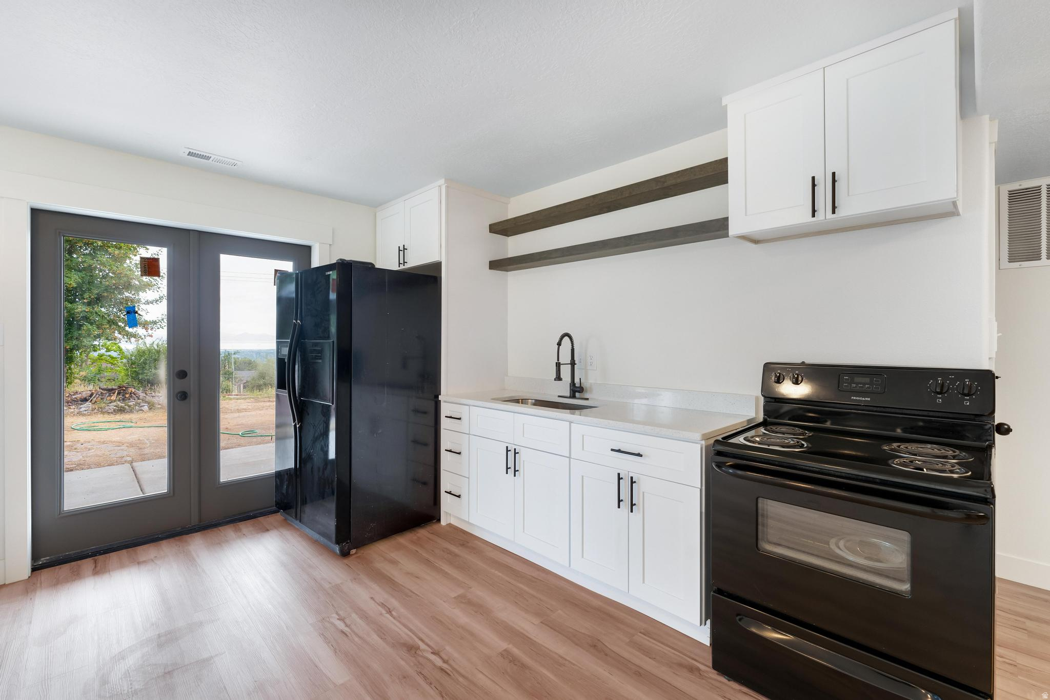 SHERWOOD HILLS - Residential