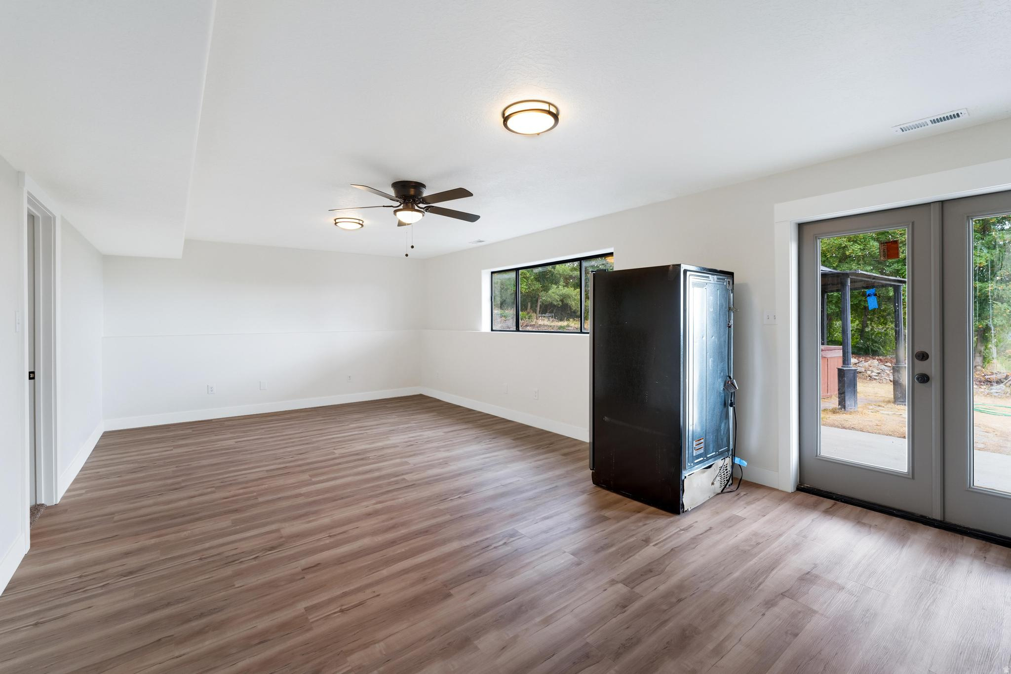 SHERWOOD HILLS - Residential