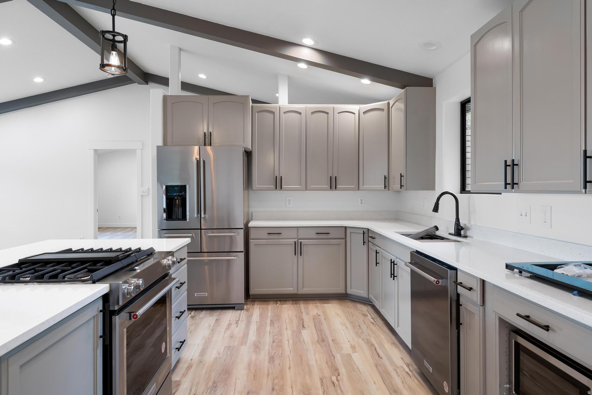 SHERWOOD HILLS - Residential