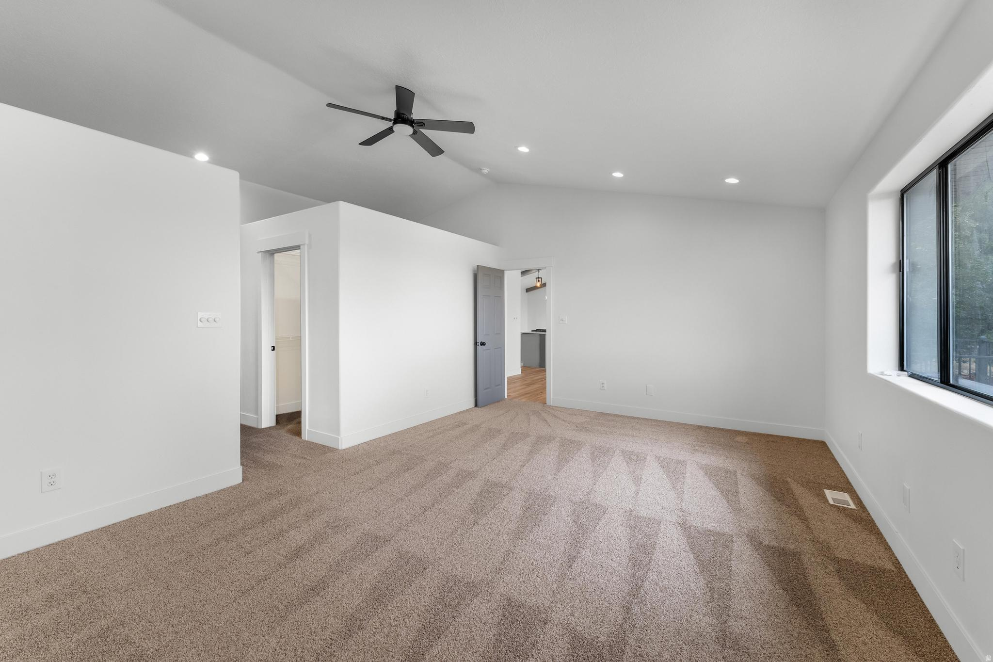 SHERWOOD HILLS - Residential