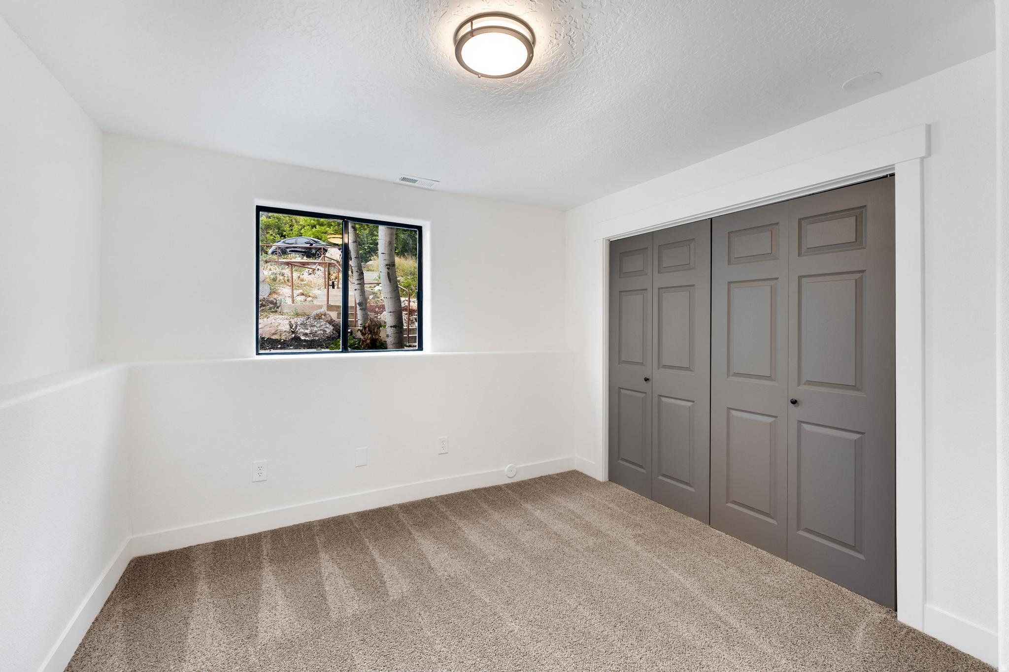 SHERWOOD HILLS - Residential